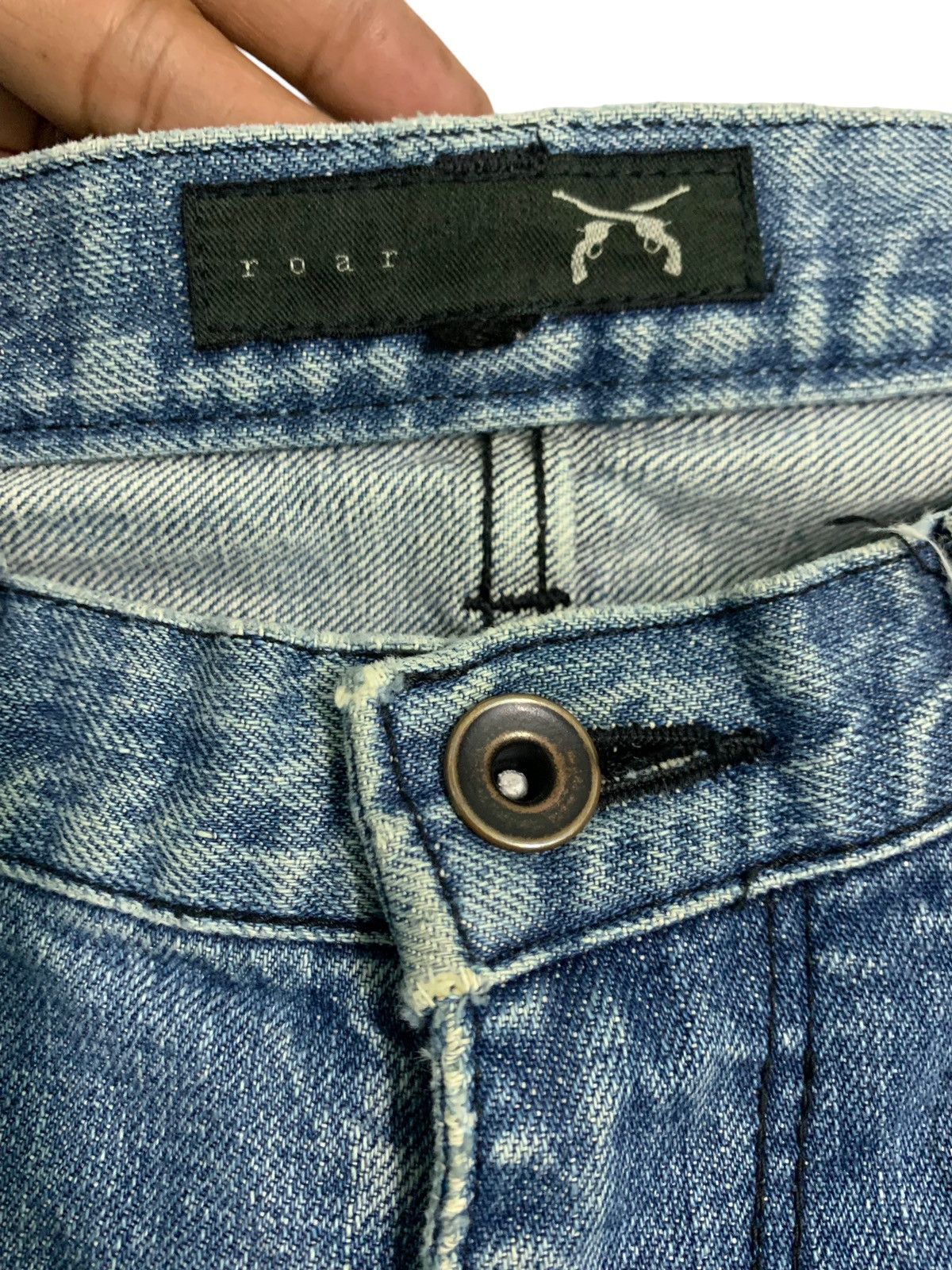 Roar Vintage Roar 2 Guns Distressed Flare Jeans Size US 29 - 9 Thumbnail