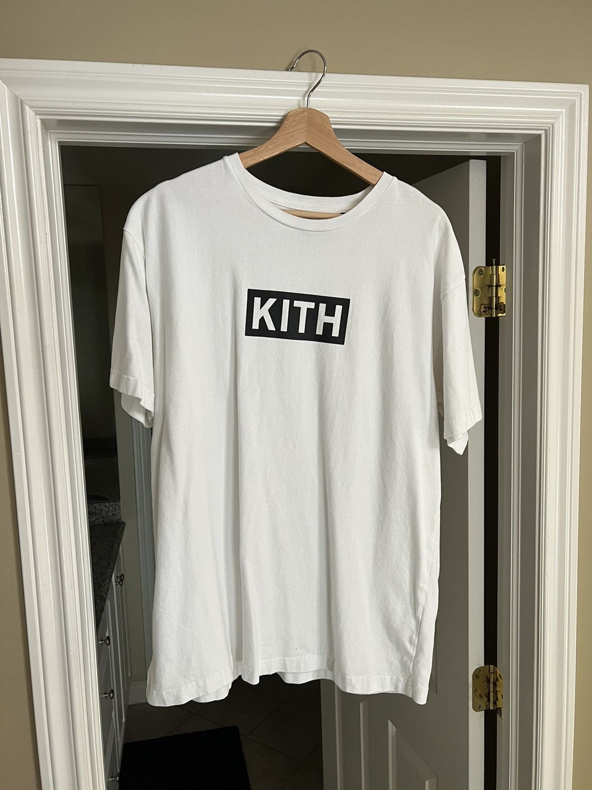 Kith bogo tee sales