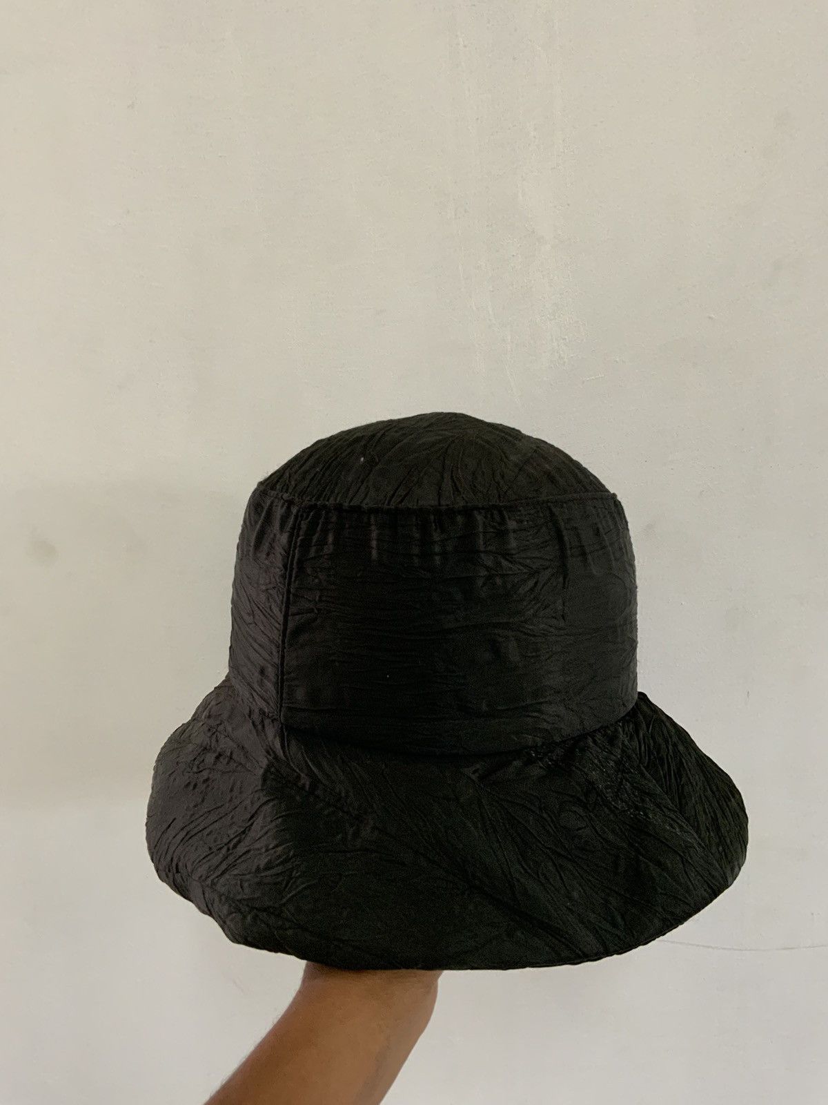 Vintage Vintage Twitching Black Bucket Hat Cap Size ONE SIZE - 1 Thumbnail