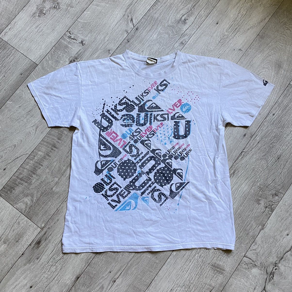 Quiksilver QUIKSILVER Y2K SURF STYLE WHITE T SHIRT Size US L / EU 52-54 / 3 - 1 Thumbnail