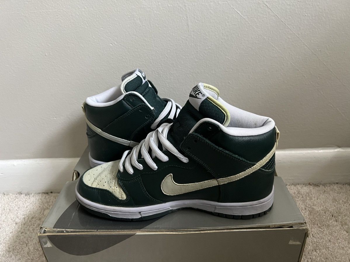 Nike 2004 Nike SB Dunk High Pro Ghost Deep Olive Size 8 305050302 Size US 8 / EU 41 - 6 Thumbnail
