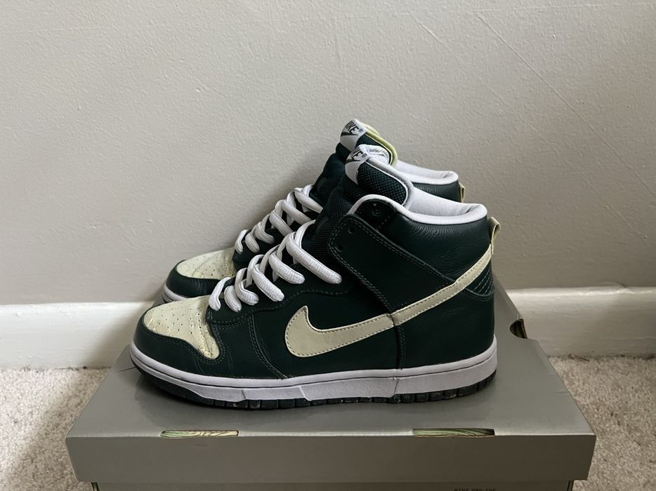 Nike 2004 Nike SB Dunk High Pro Ghost Deep Olive Size 8 305050302