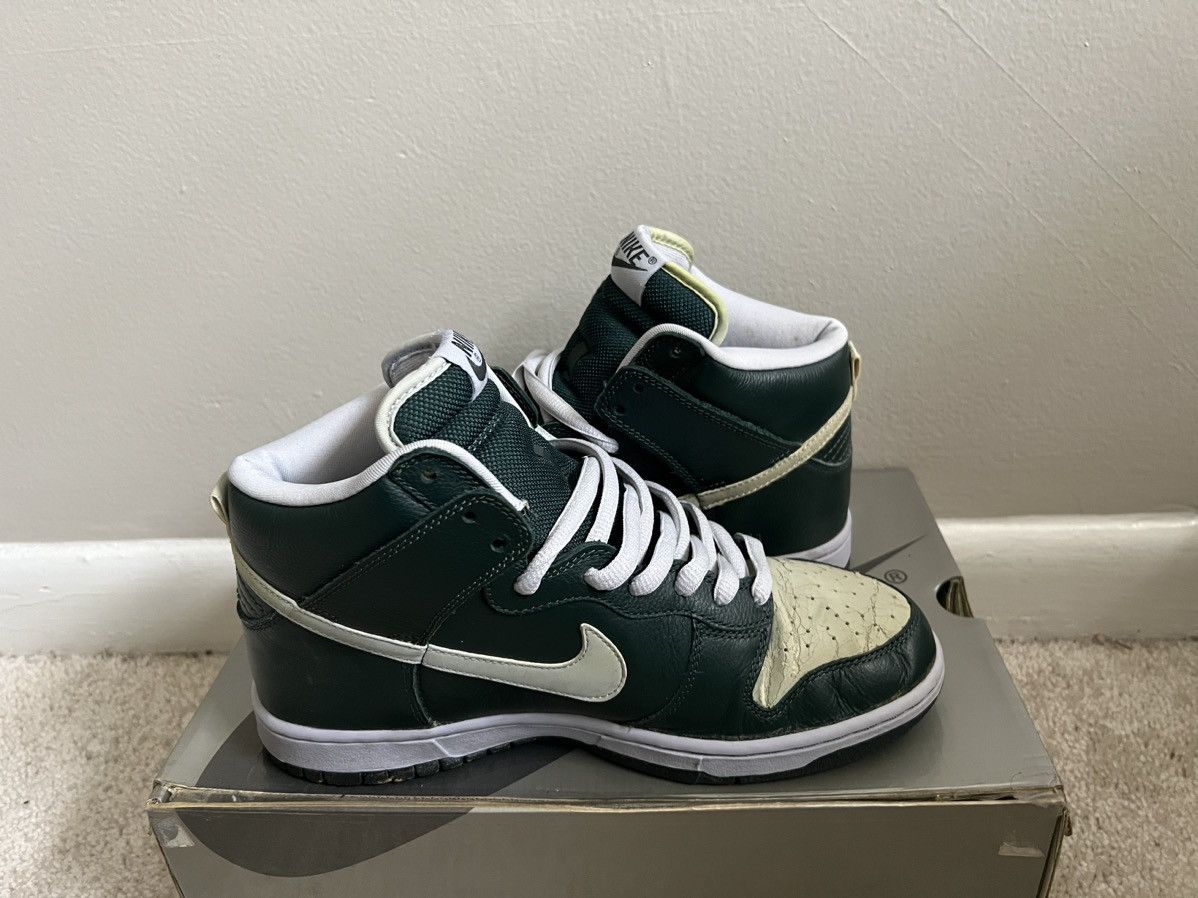 Nike 2004 Nike SB Dunk High Pro Ghost Deep Olive Size 8 305050302 Size US 8 / EU 41 - 5 Thumbnail