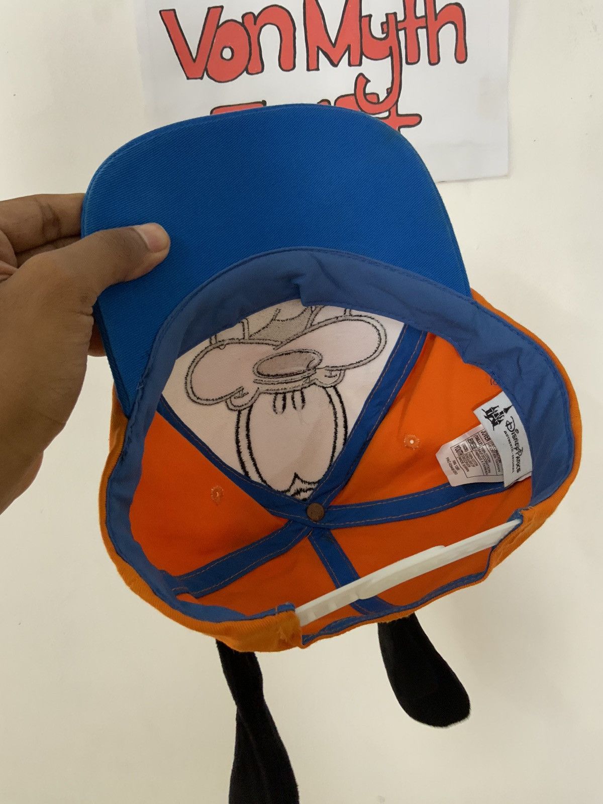 Disney Goofy Big Logo Disney Hat Size ONE SIZE - 8 Thumbnail