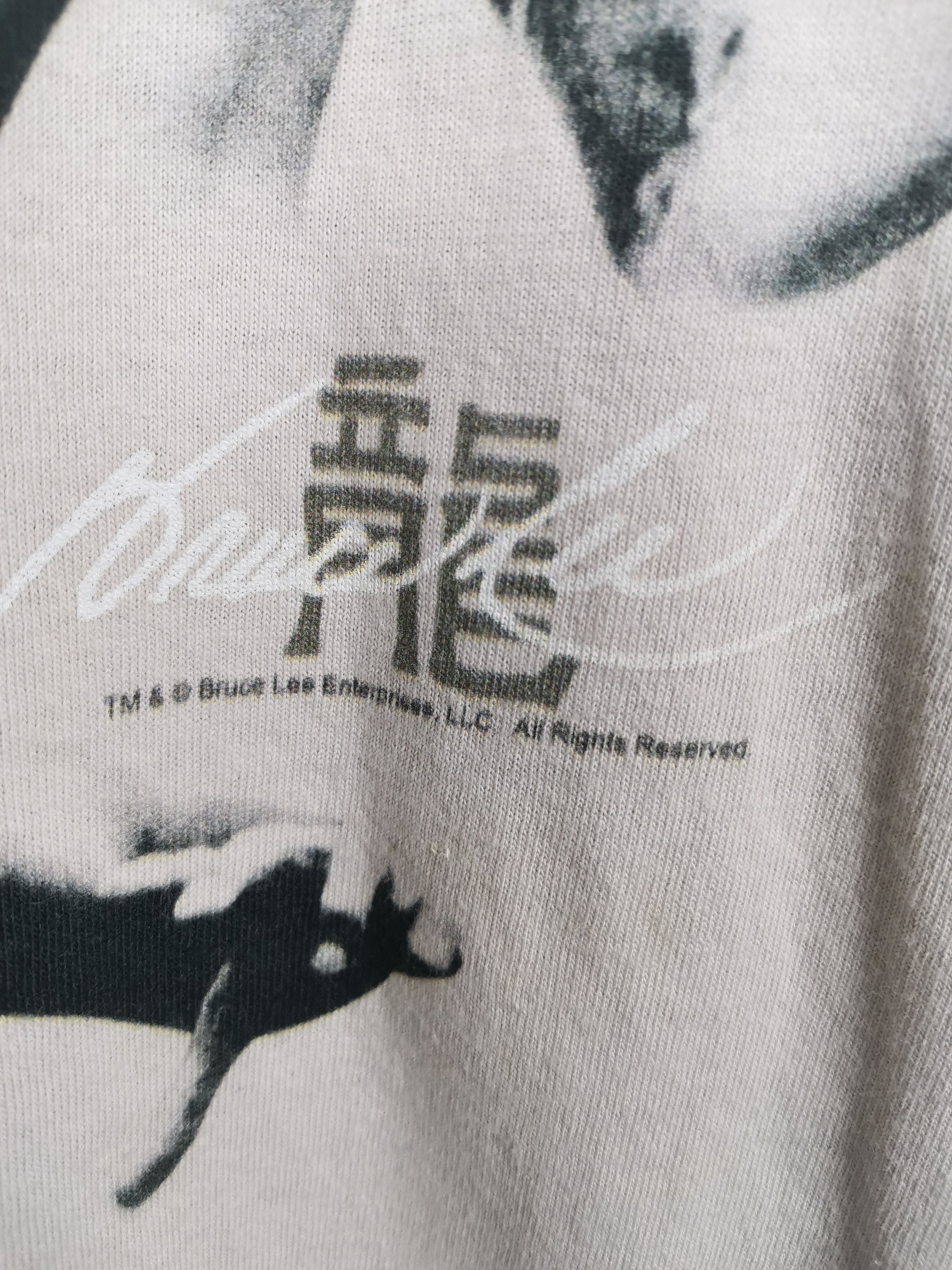 Vintage Vintage Bruce Lee Movie Tee Tshirt Size US L / EU 52-54 / 3 - 2 Thumbnail