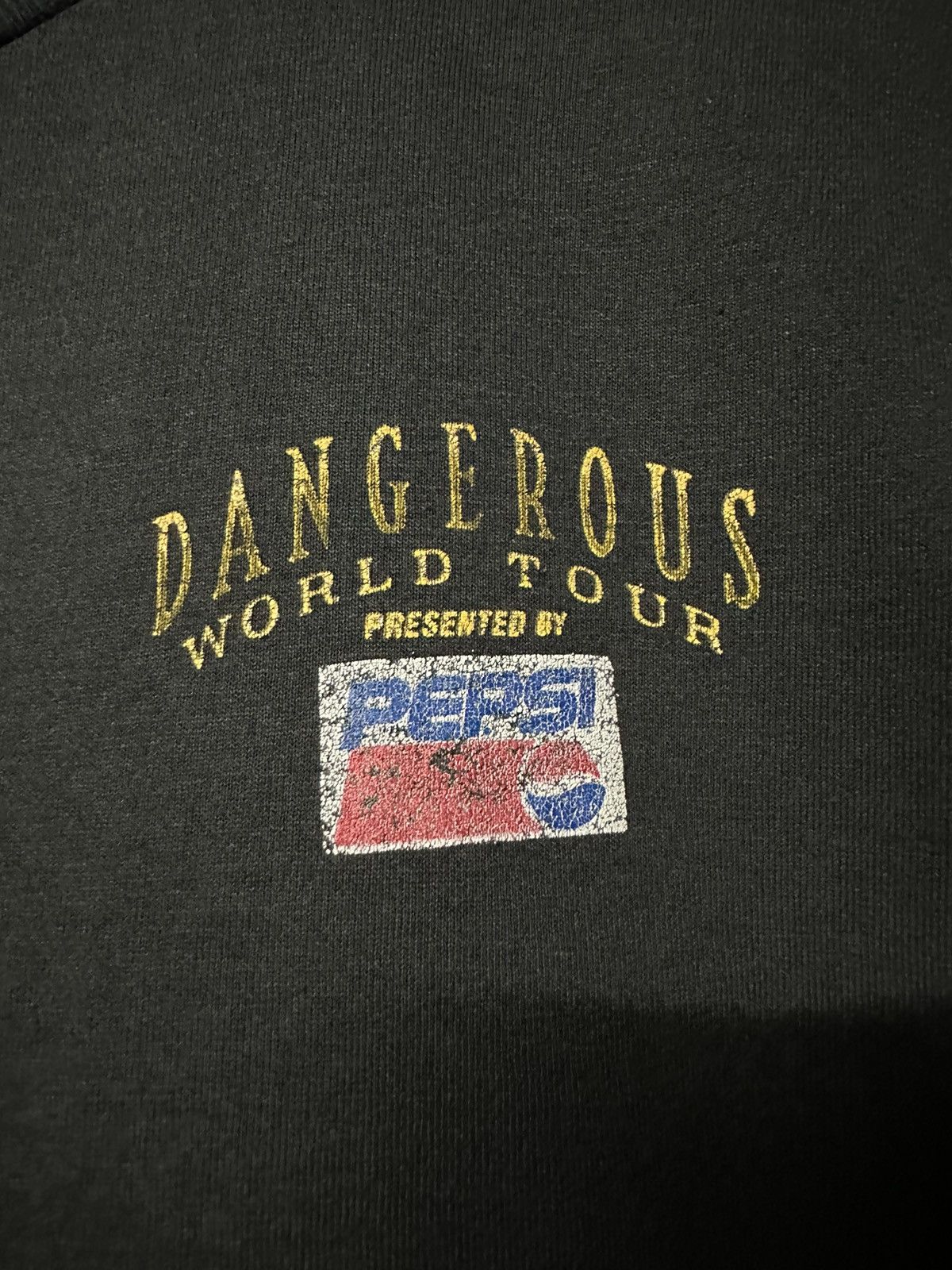 Band Tees Vintage 90s Michael Jackson Dangerous World Tour Faded Tee Size US L / EU 52-54 / 3 - 7 Thumbnail
