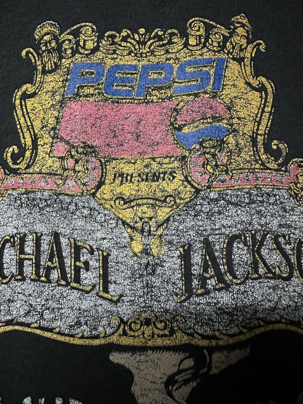 Band Tees Vintage 90s Michael Jackson Dangerous World Tour Faded Tee Size US L / EU 52-54 / 3 - 3 Thumbnail