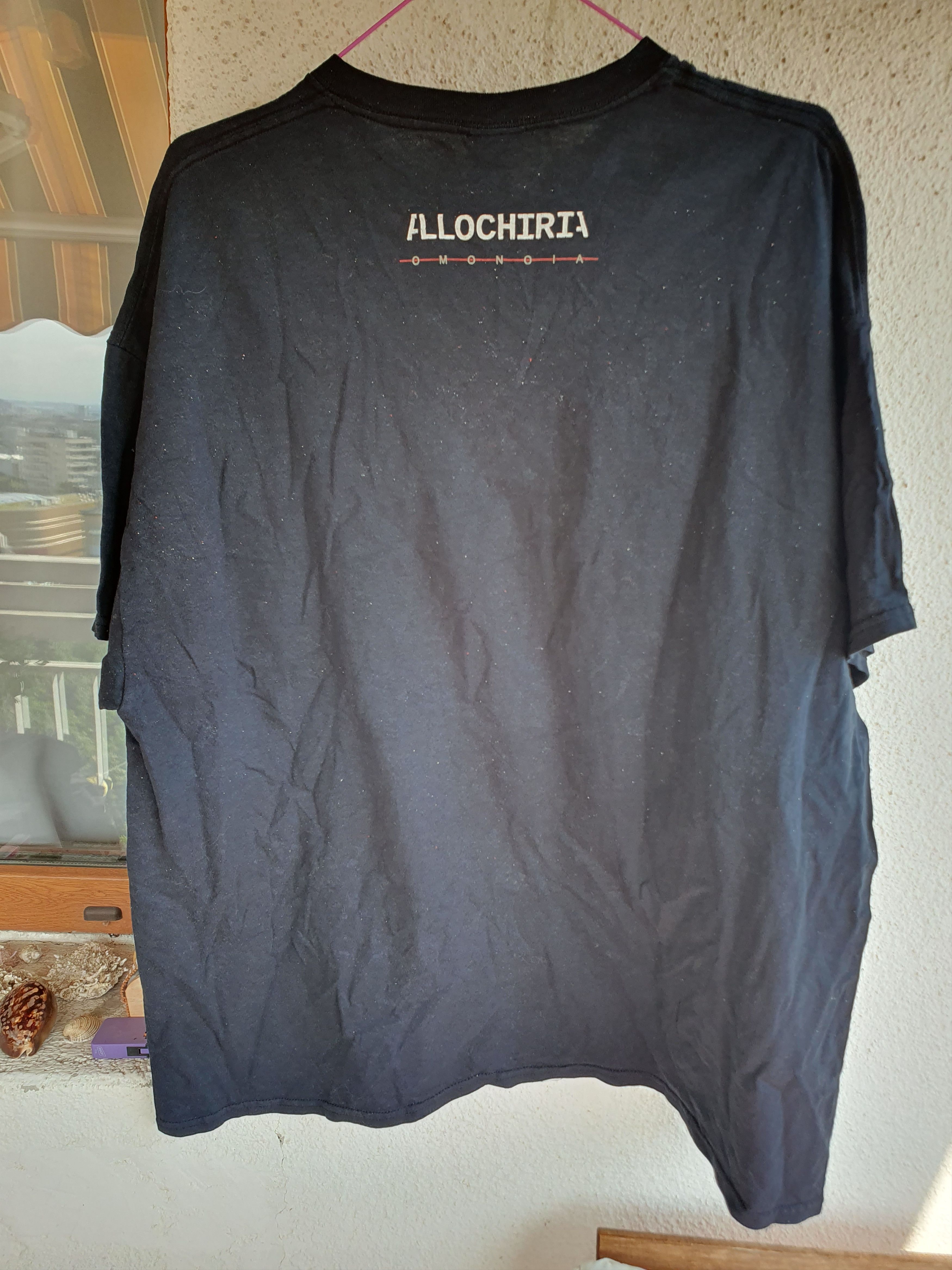 Band Tees Allochiria Omonoia Band t-shirt sz XXL Size US XXL / EU 58 / 5 - 2 Thumbnail