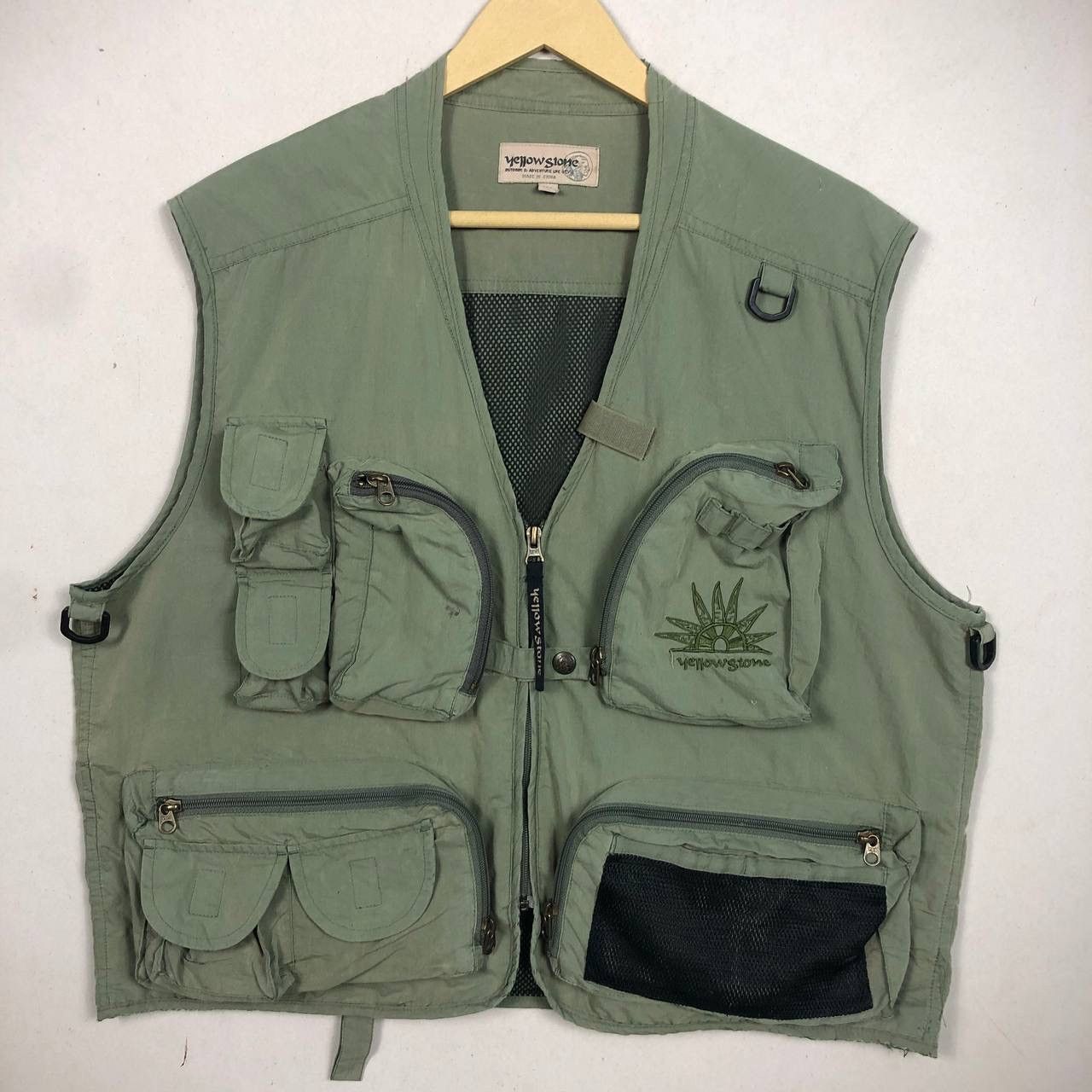 Japanese Brand × Sports Specialties Avant Garde Tactical Vest Jacket Multipocket Army Green Size US L / EU 52-54 / 3 - 3 Thumbnail