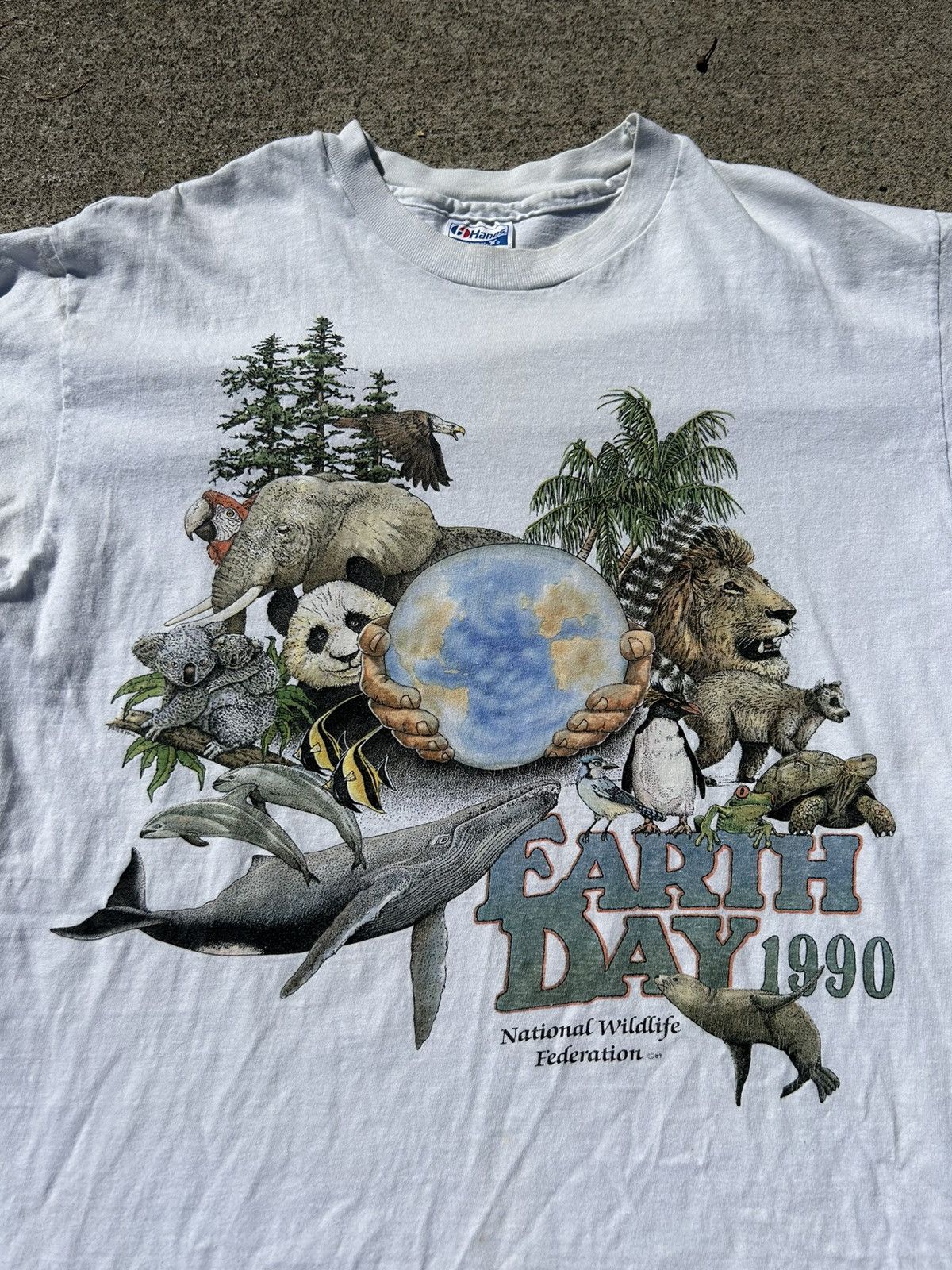 Rare Vintage 1989 SAVE THE EARTH Neon Green Short Sleeve T-Shirt - L