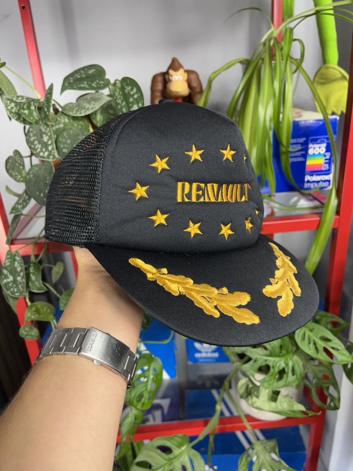 Vintage Vintage 70s/80s Renault embroidered trucker hat Size ONE SIZE - 2 Thumbnail