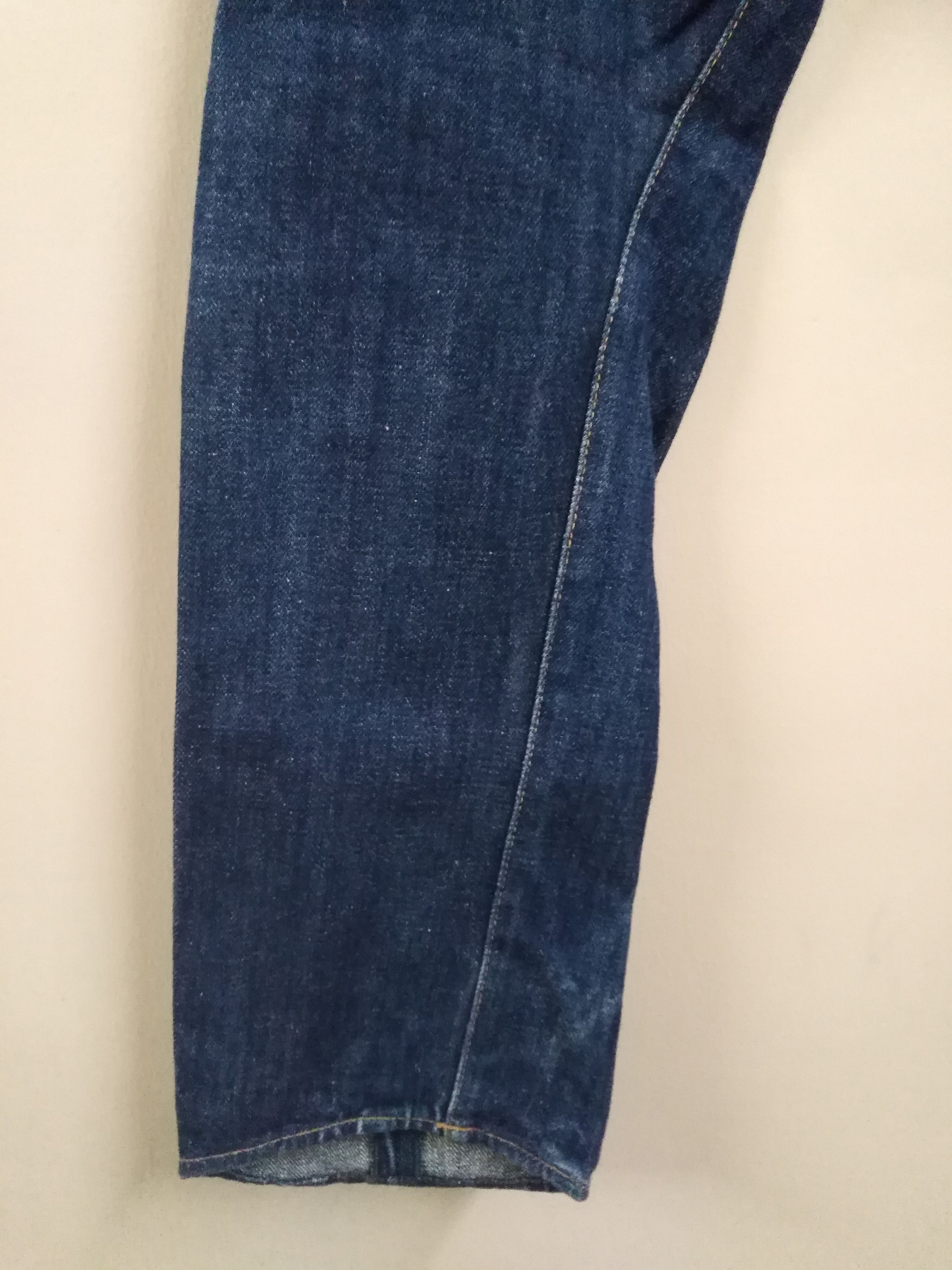Levi's Vintage Levi's Red 3 pockets Dark Blue Great Condition Size US 26 / EU 42 - 17 Thumbnail