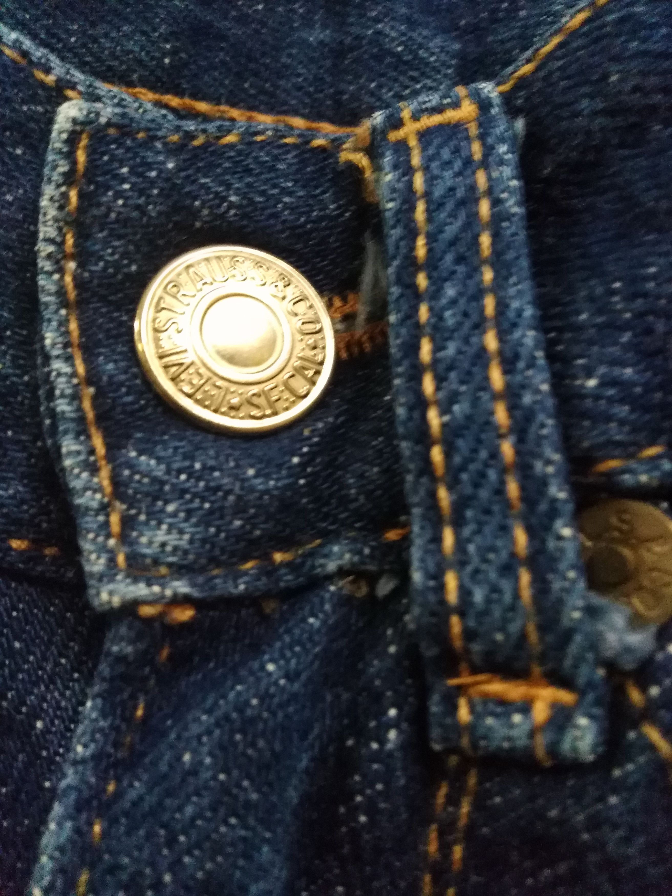 Levi's Vintage Levi's Red 3 pockets Dark Blue Great Condition Size US 26 / EU 42 - 3 Thumbnail