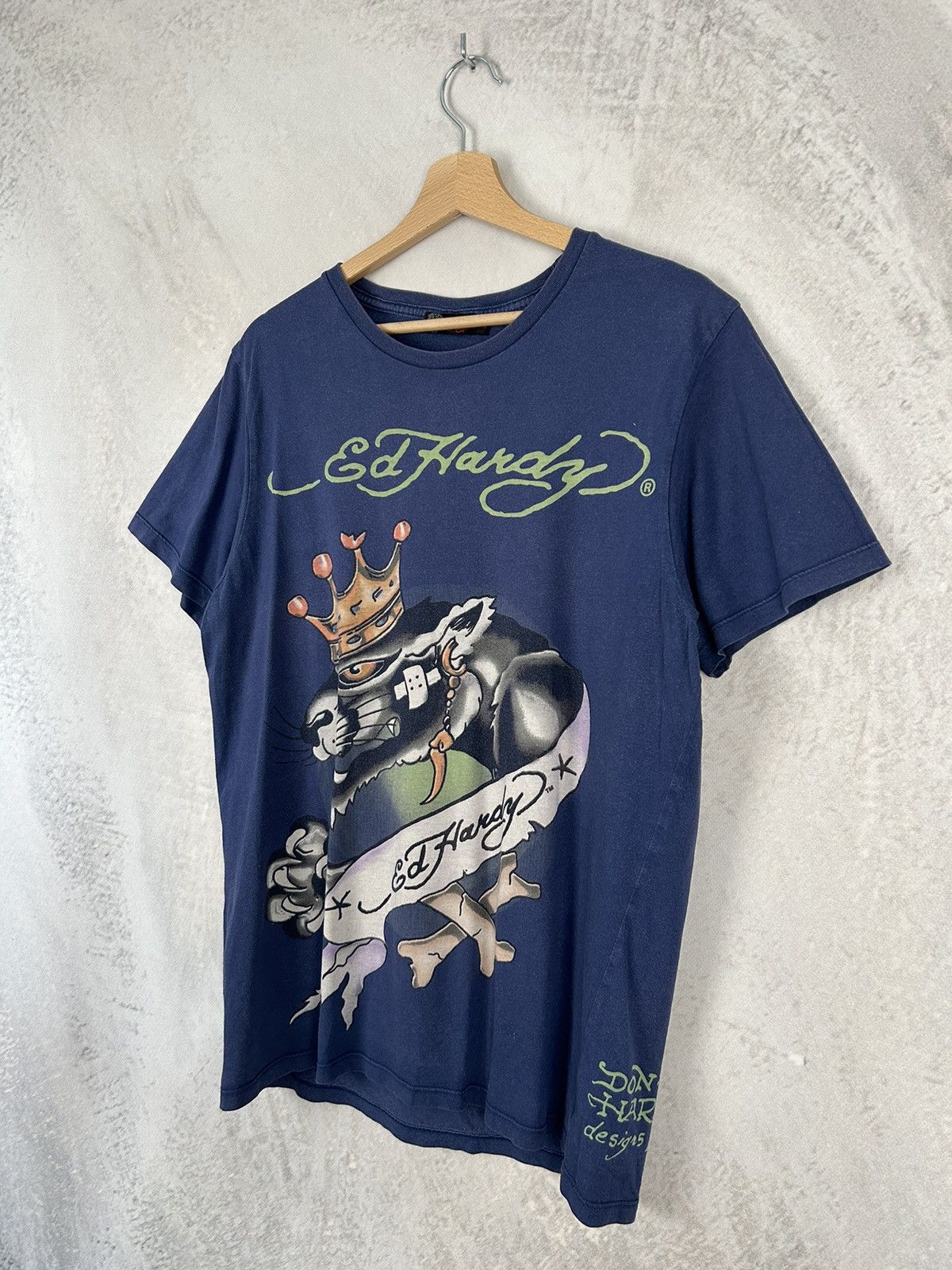 Vintage Ed Hardy Graphic Tee Y2K 00s Retro Alternative