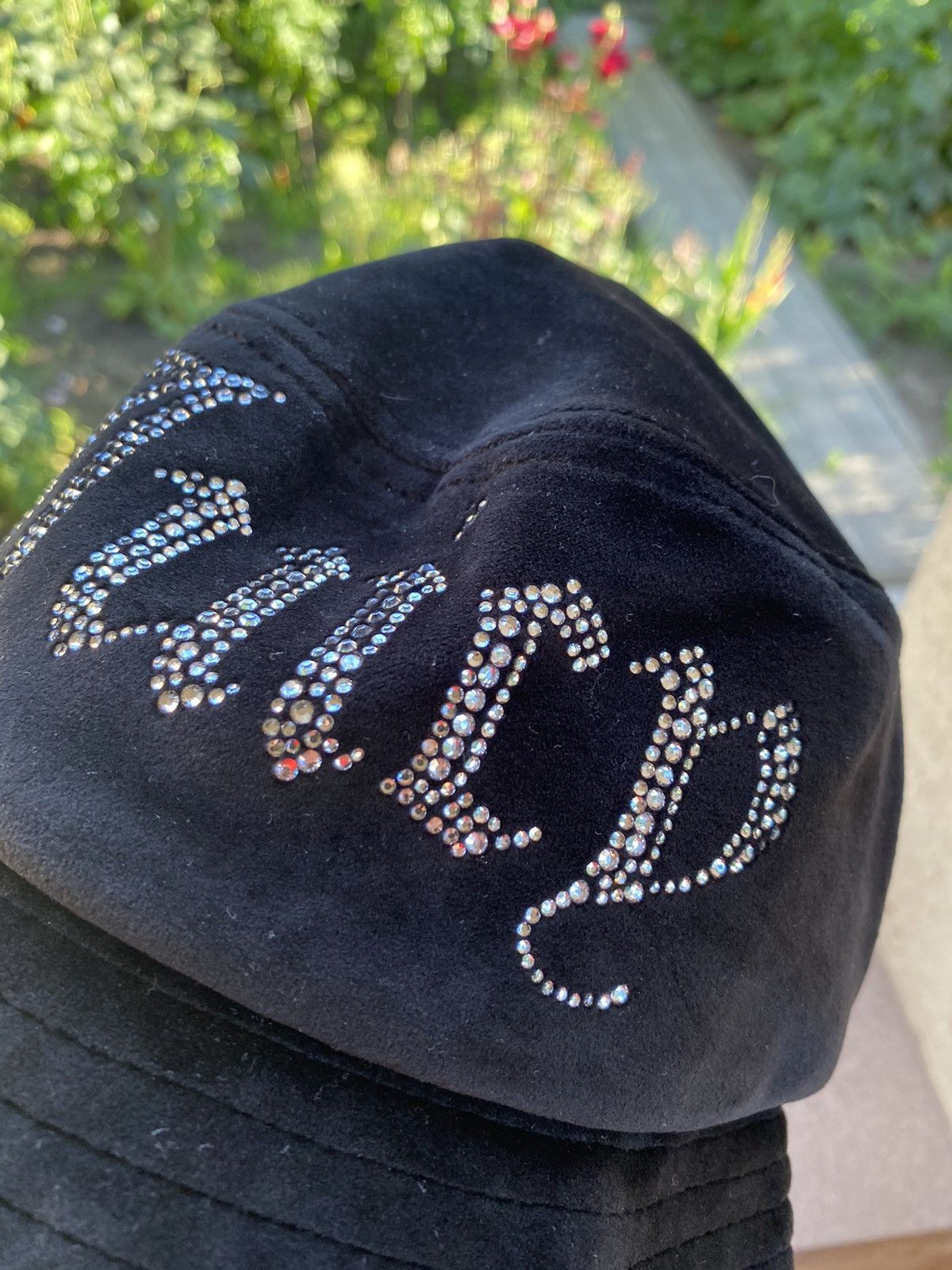 Juicy Couture Juicy Couture Black Velour Dahlia Bucket Hat Size ONE SIZE - 7 Thumbnail