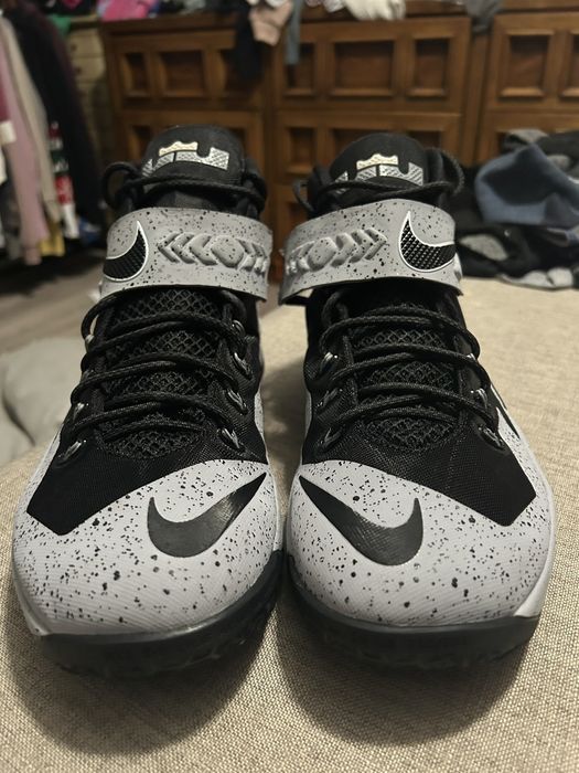 lebron soldier 8 price