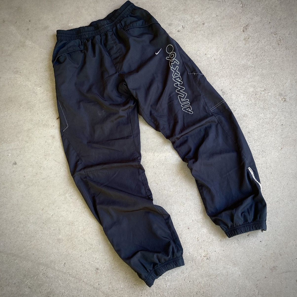 Vintage Y2K Nike Air Max 360 pants