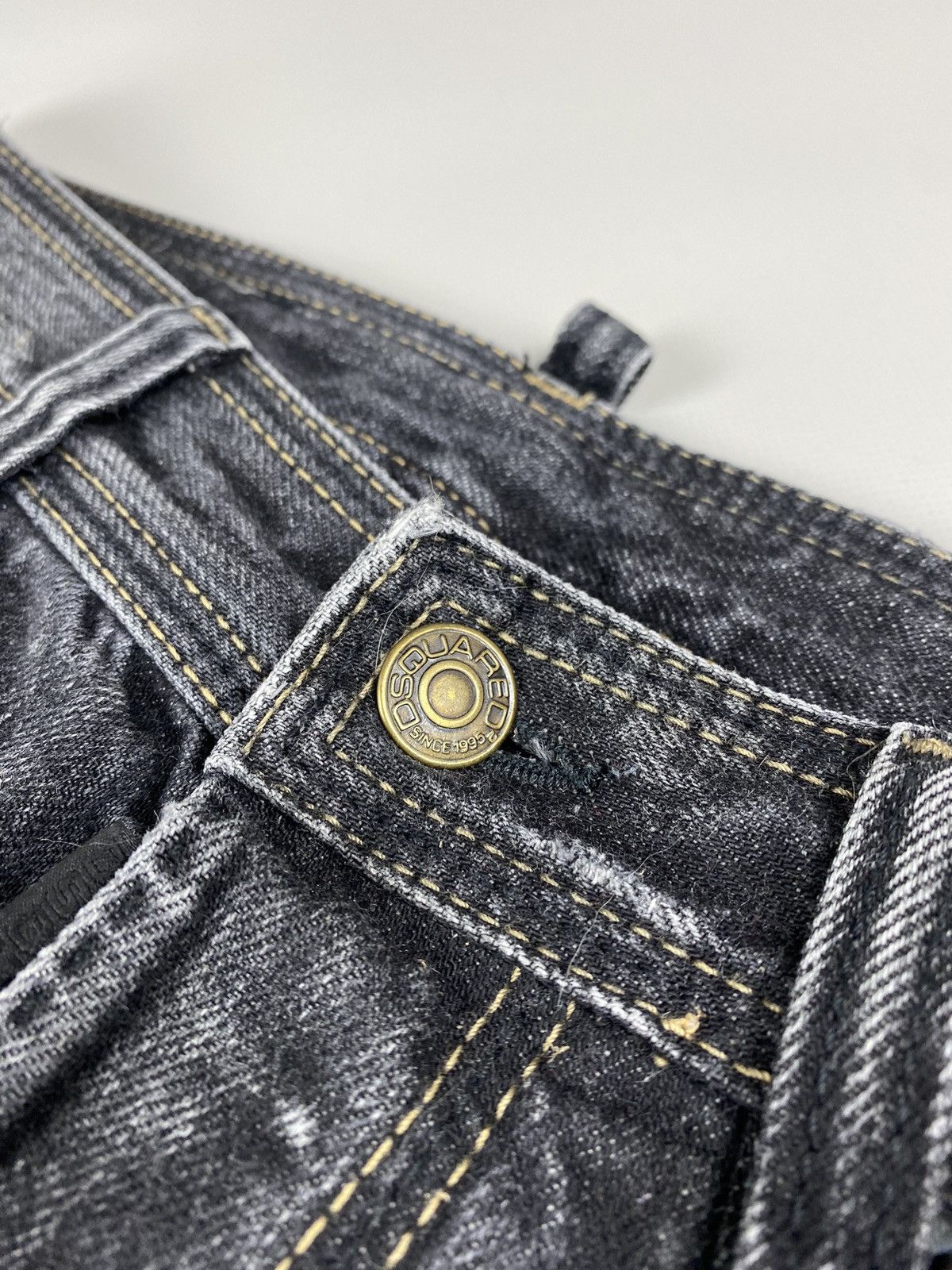 Dsquared2 Dsquared 2 men’s vintage selvedge denim jeans size 44 Size US 32 / EU 48 - 11 Thumbnail