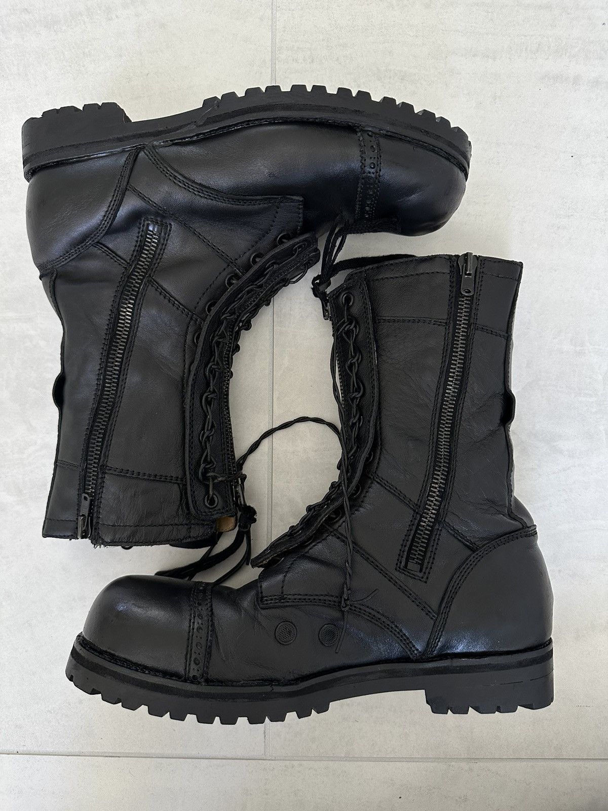 image of Number N Ine x Takahiromiyashita The Soloist Number (N)Ine Aw06 Nior Runway Triple Zip Combat Boot 