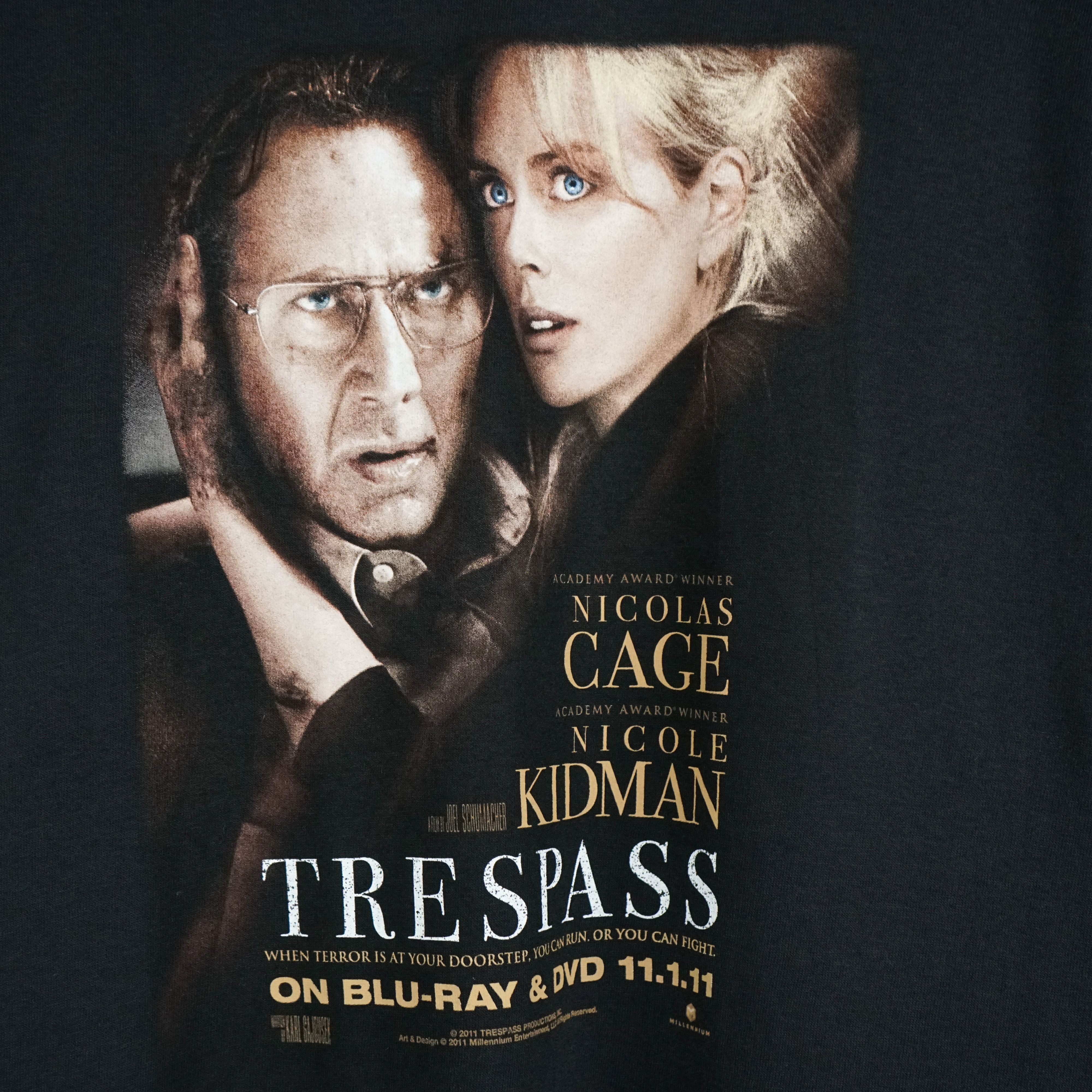 Vintage 2011 Trespass t-shirt Nicolas Cage Nicole Kidman Size US M / EU 48-50 / 2 - 2 Thumbnail