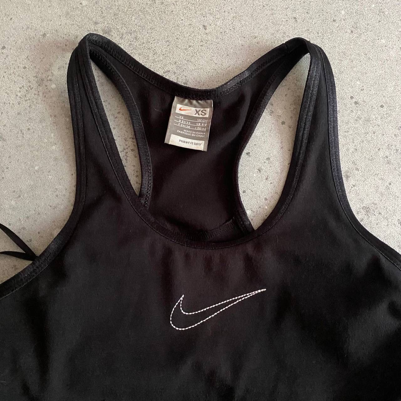 Nike × Vintage Y2K Nike Vintage Swoosh Logo Crop Top Size XS / US 0-2 / IT 36-38 - 2 Thumbnail