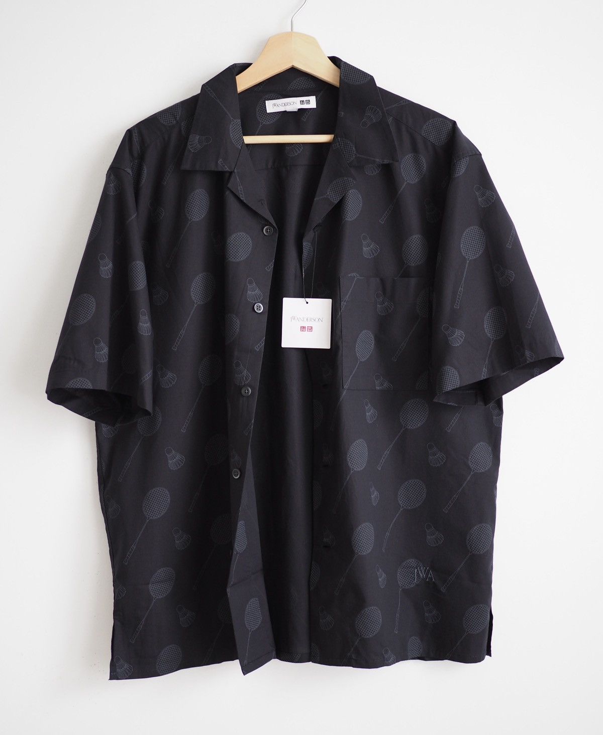 JW Anderson × Uniqlo JW Anderson casual badminton racket Uniqlo summer shirt M Size US M / EU 48-50 / 2 - 1 Thumbnail