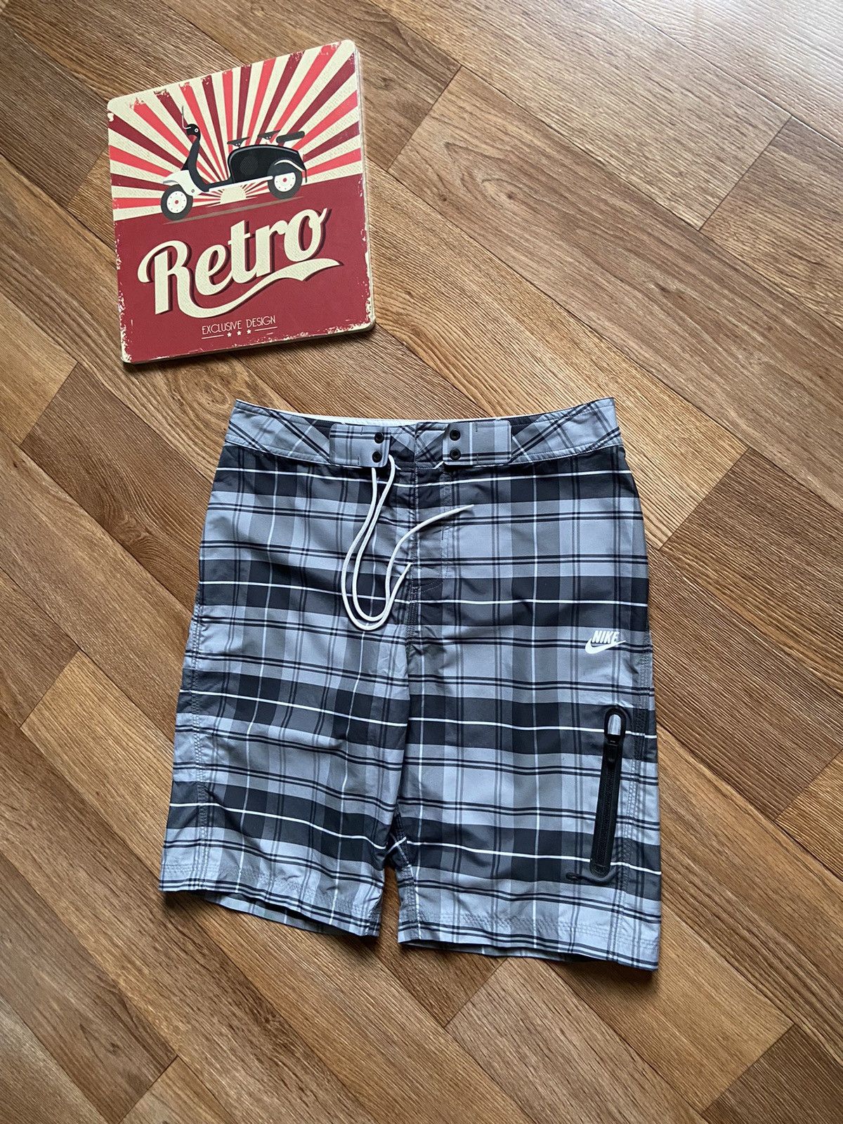 Nike × Vintage Vintage Nike Basic Logo Checked Shorts Size US 30 / EU 46 - 2 Thumbnail