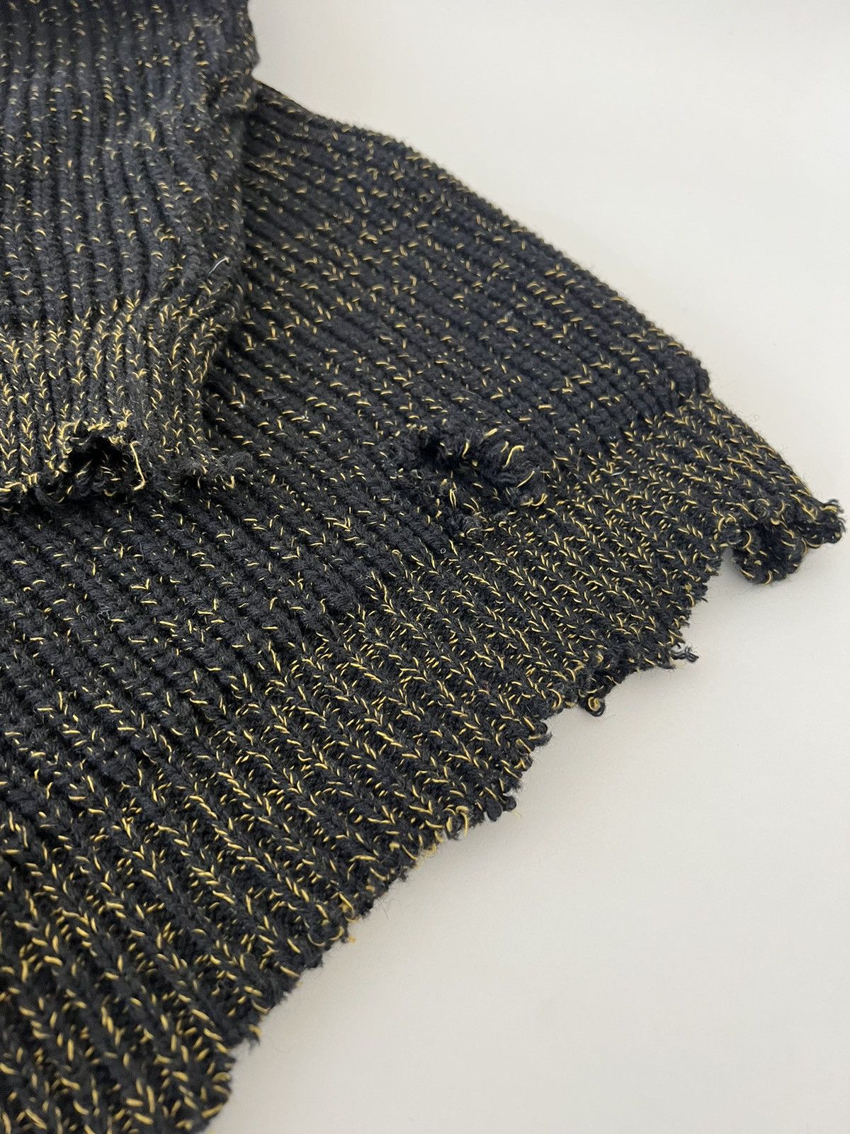 Raf Simons FW16 Oversize Destroyed Crewneck Sweater Size US XL / EU 56 / 4 - 8 Thumbnail