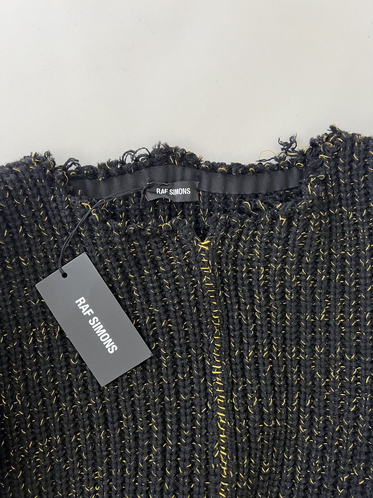 Raf Simons FW16 Oversize Destroyed Crewneck Sweater Size US XL / EU 56 / 4 - 9 Thumbnail