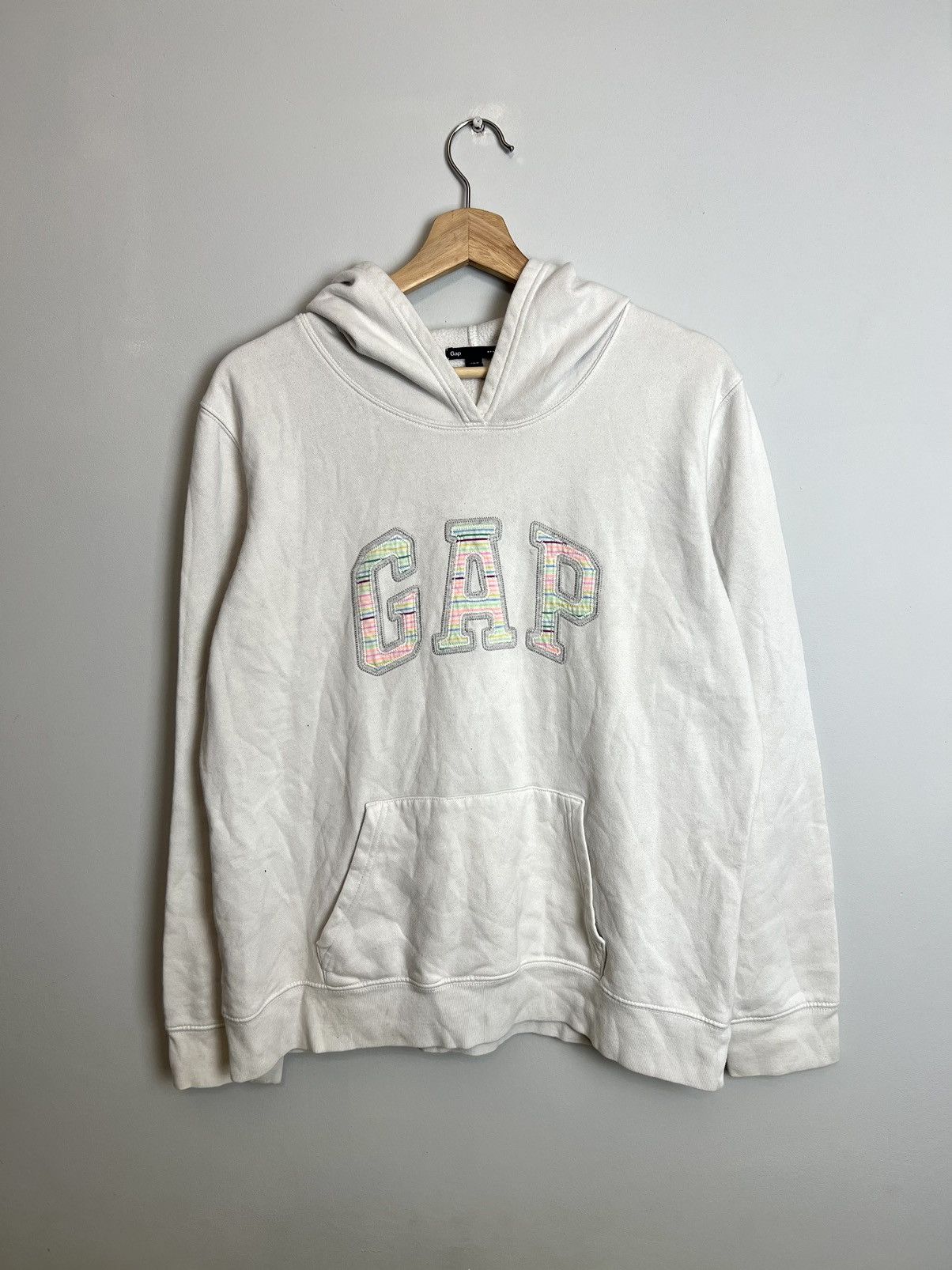 Gap Vintage Gap Spell Out Logo Y2K Hoodie Hype Streetwear Size L / US 10 / IT 46 - 1 Thumbnail