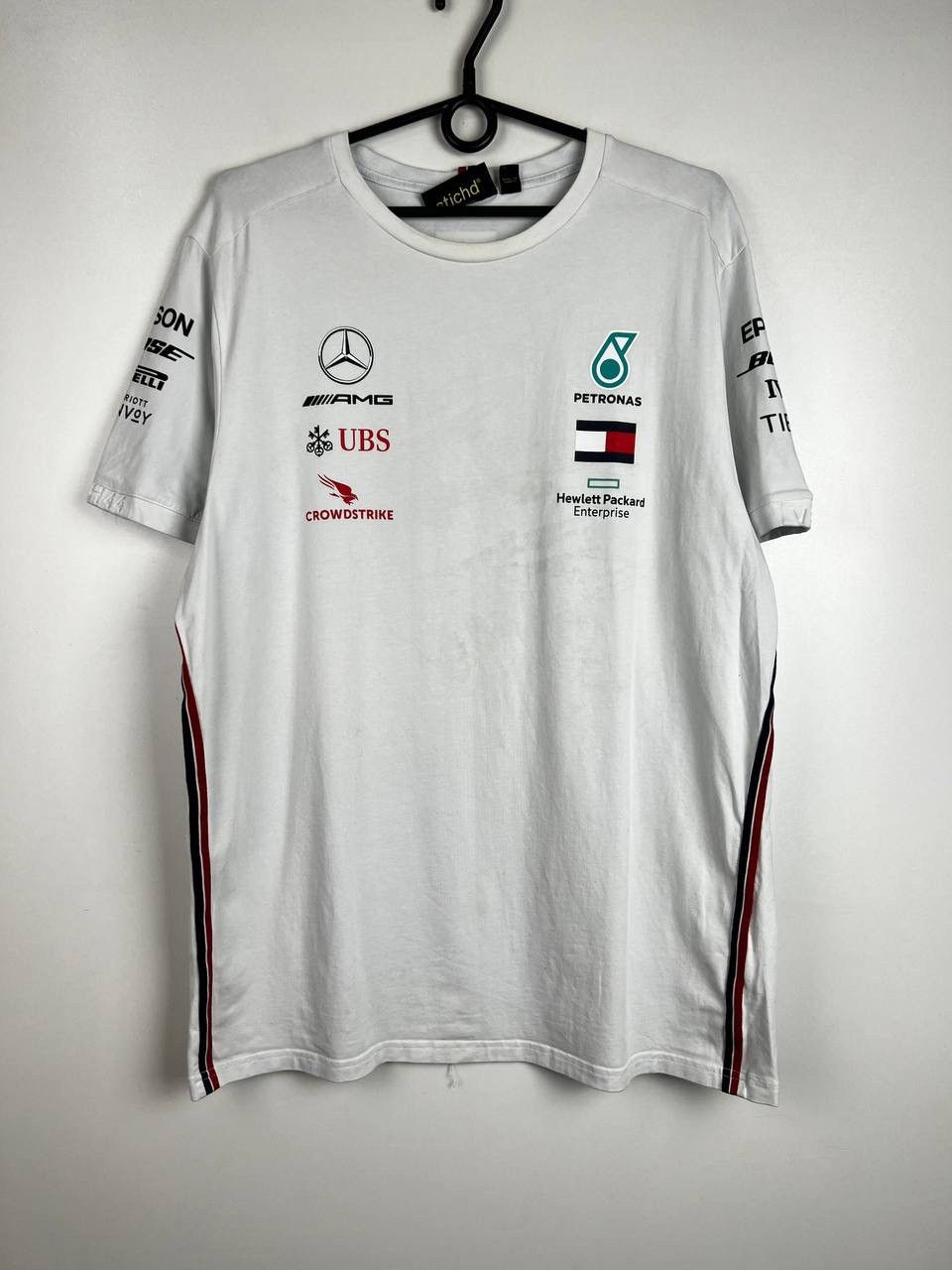 Tommy Hilfiger Mercedes Benz Petronas TommyHilfiger racing t-shirts size XL Size US XL / EU 56 / 4 - 1 Thumbnail
