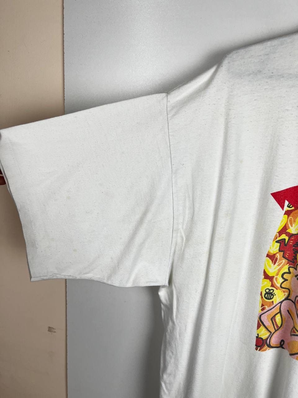 Vintage ART Girls and Man 90s vintage t-shirts size XL Size US XL / EU 56 / 4 - 6 Thumbnail