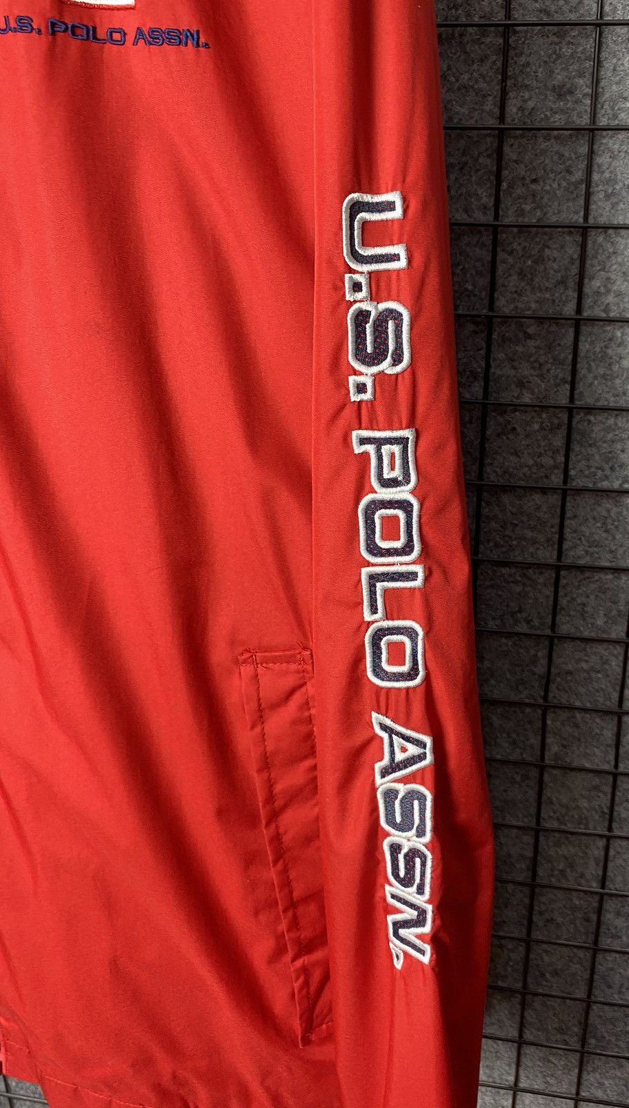 U.S. Polo Assn. US Polo Assn Streetwear Packable Hood Light Jacket Size XXL Size US XXL / EU 58 / 5 - 5 Thumbnail