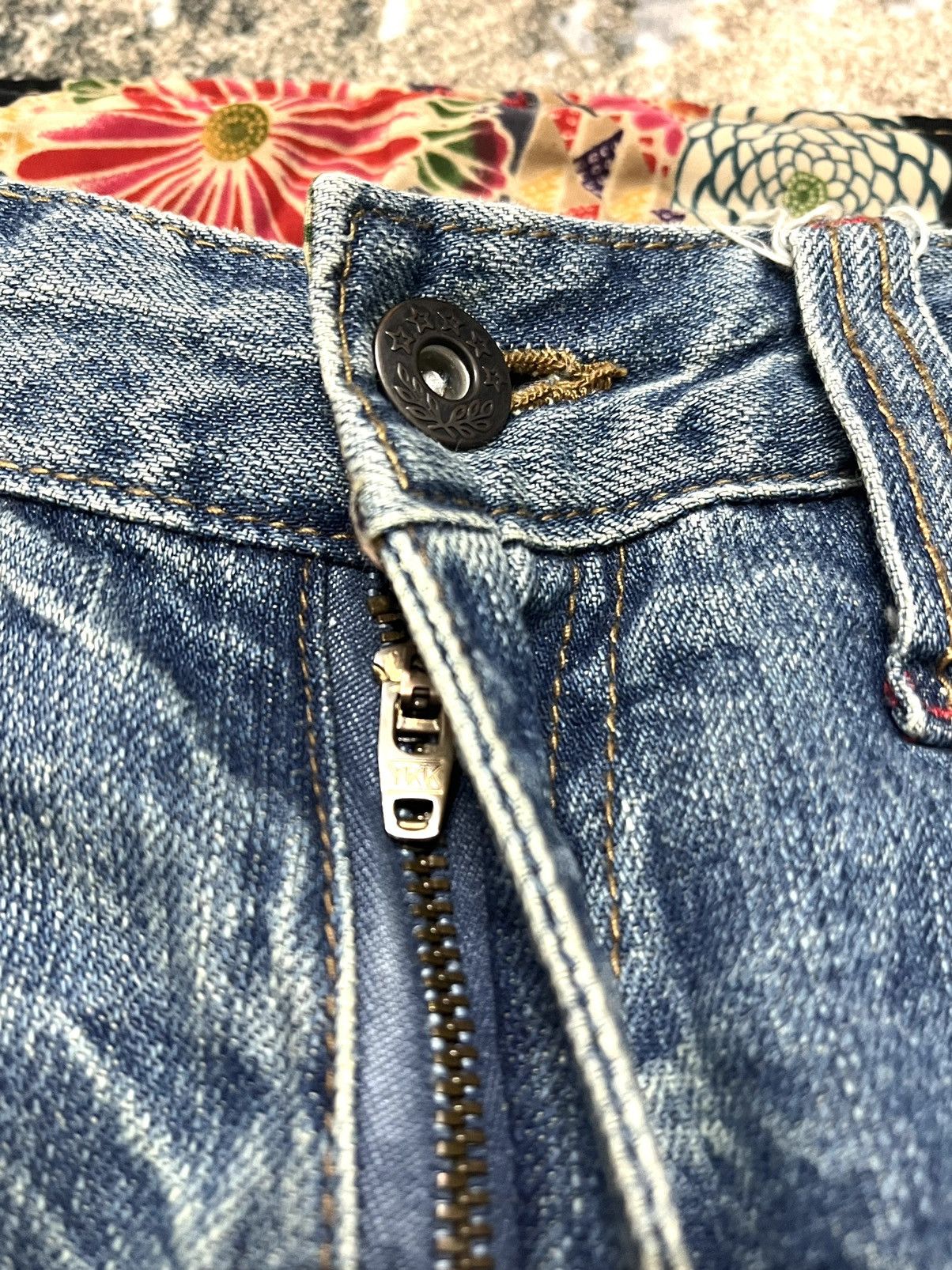 Japanese Brand × Vintage Jack Serika Flower Kimono Art Distressed Straight Cut Jeans Size US 32 / EU 48 - 4 Thumbnail