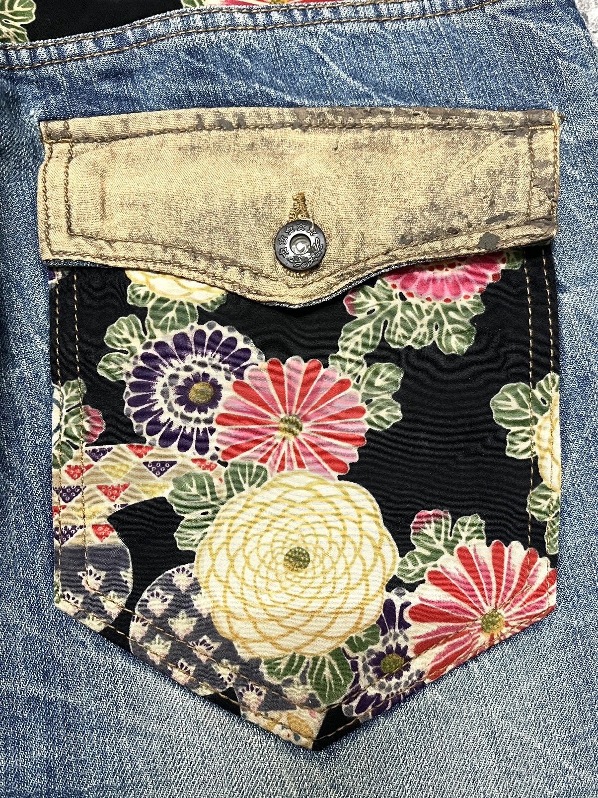 Japanese Brand × Vintage Jack Serika Flower Kimono Art Distressed Straight Cut Jeans Size US 32 / EU 48 - 9 Thumbnail