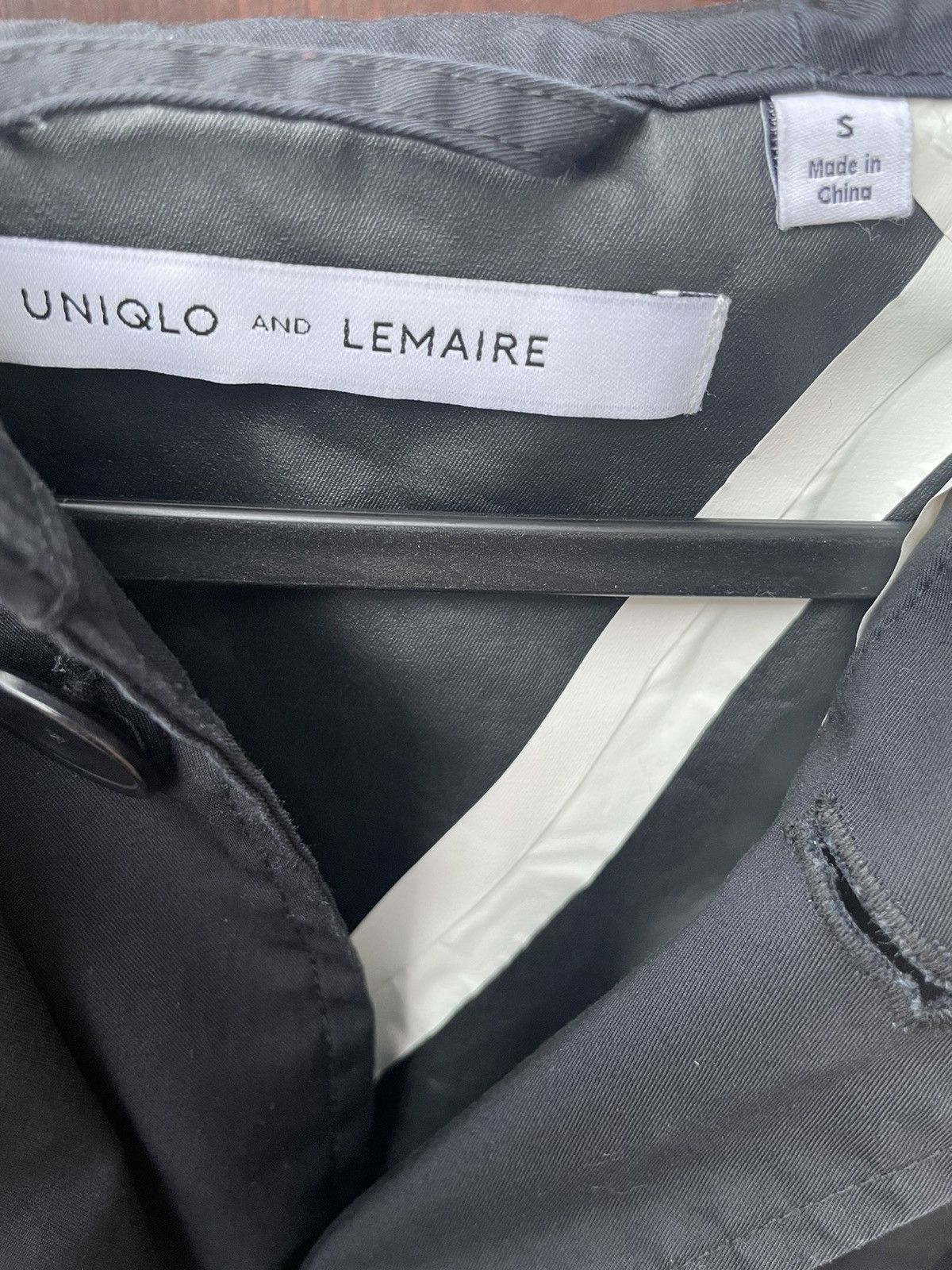 Lemaire × Uniqlo Lemaire x Uniqlo Coat Jacket sz S Black Size US S / EU 44-46 / 1 - 3 Thumbnail