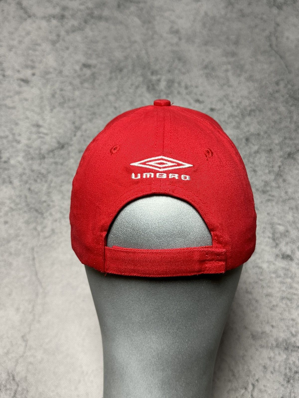 Umbro 🏴󠁧󠁢󠁥󠁮󠁧󠁿 England Umbro Football Cap Size ONE SIZE - 4 Thumbnail
