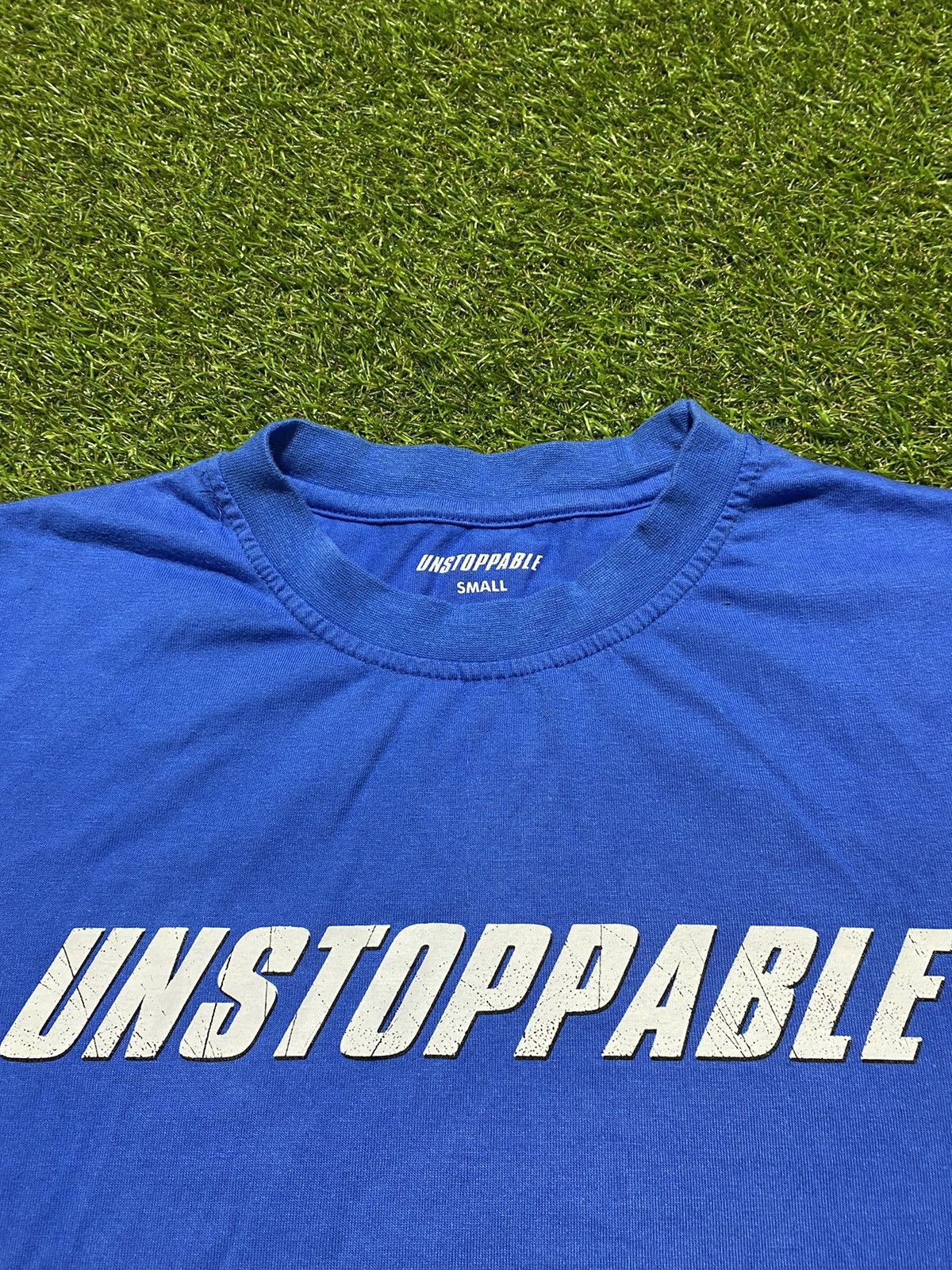 Vintage Vintage Unstoppable tee streetwear Japanese style size S Size US S / EU 44-46 / 1 - 2 Thumbnail