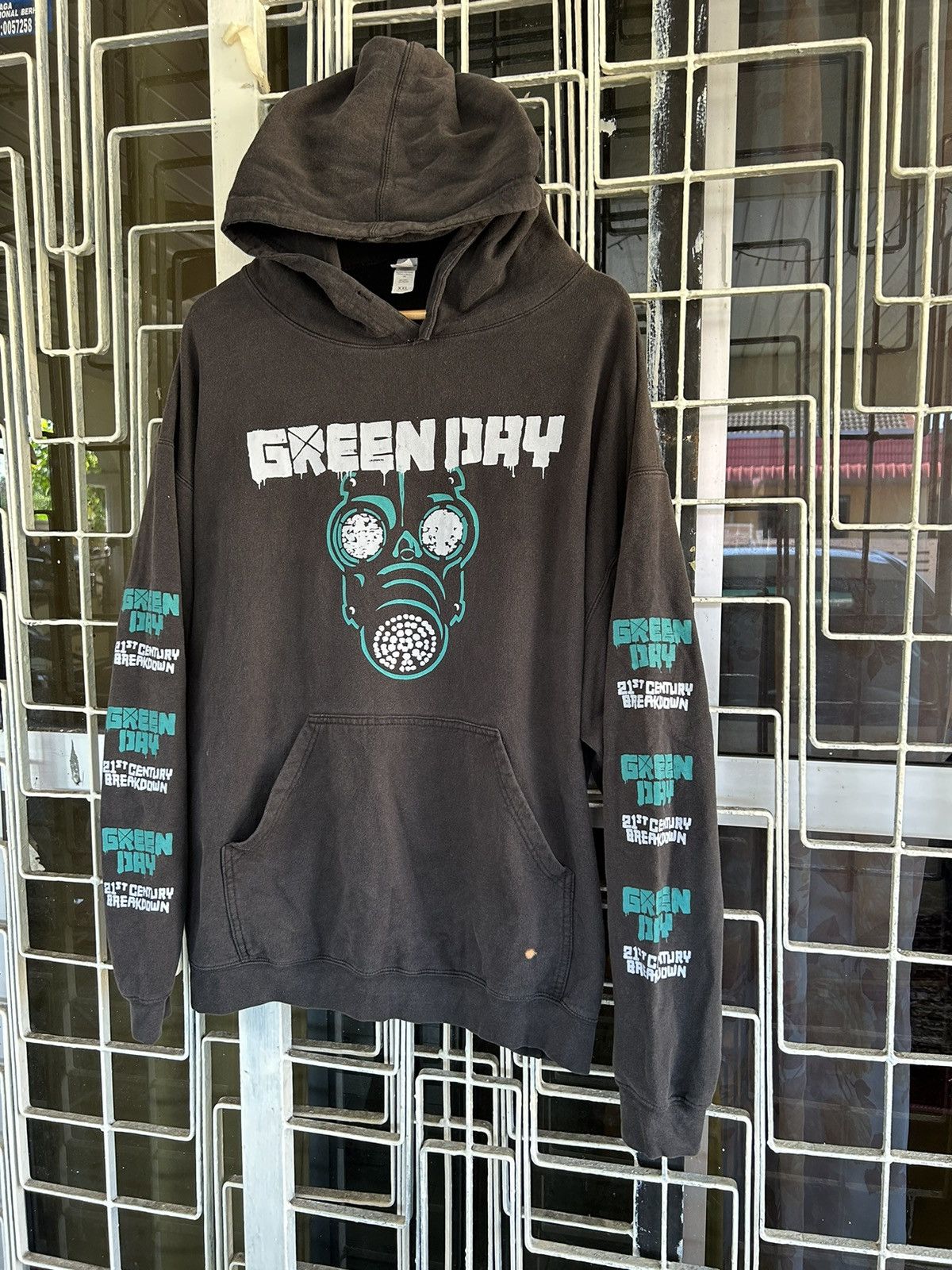 Band Tees 💥GREEN DAY 21st CENTURY BREAKDOWN PULL OVER HOODIE🔥 Size US XXL / EU 58 / 5 - 2 Thumbnail