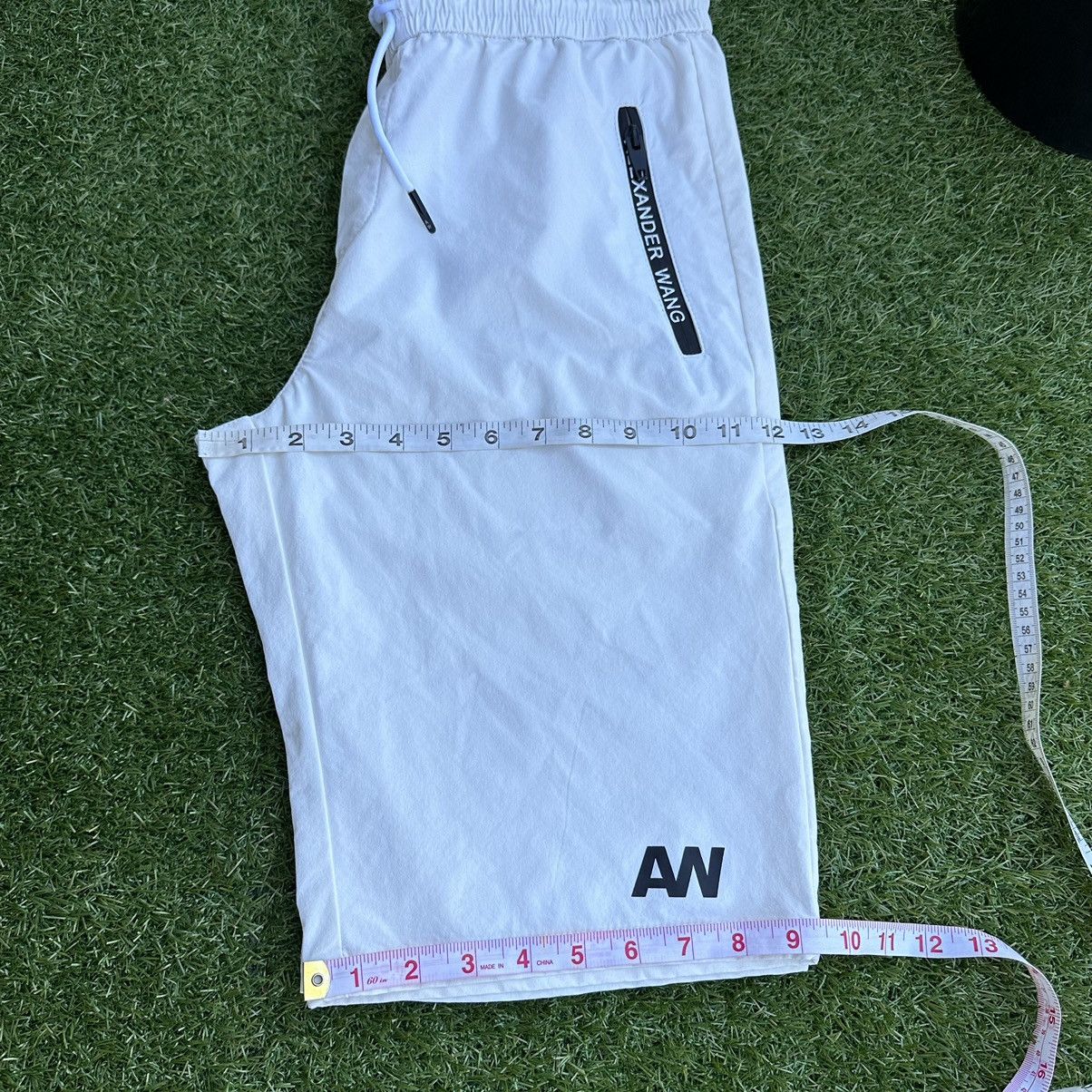 Alexander Wang Alexander Wang Shorts Size US 32 / EU 48 - 8 Thumbnail