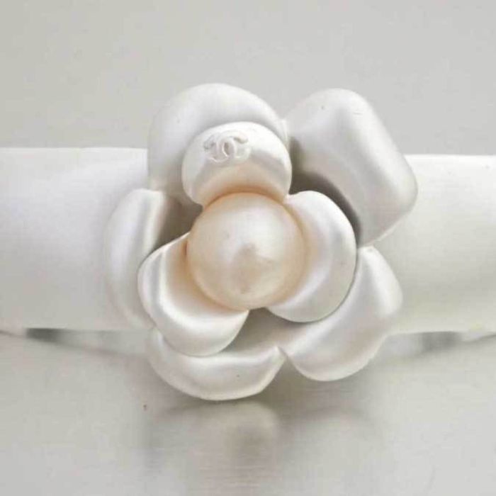 Chanel Chanel Camellia hair Grailed