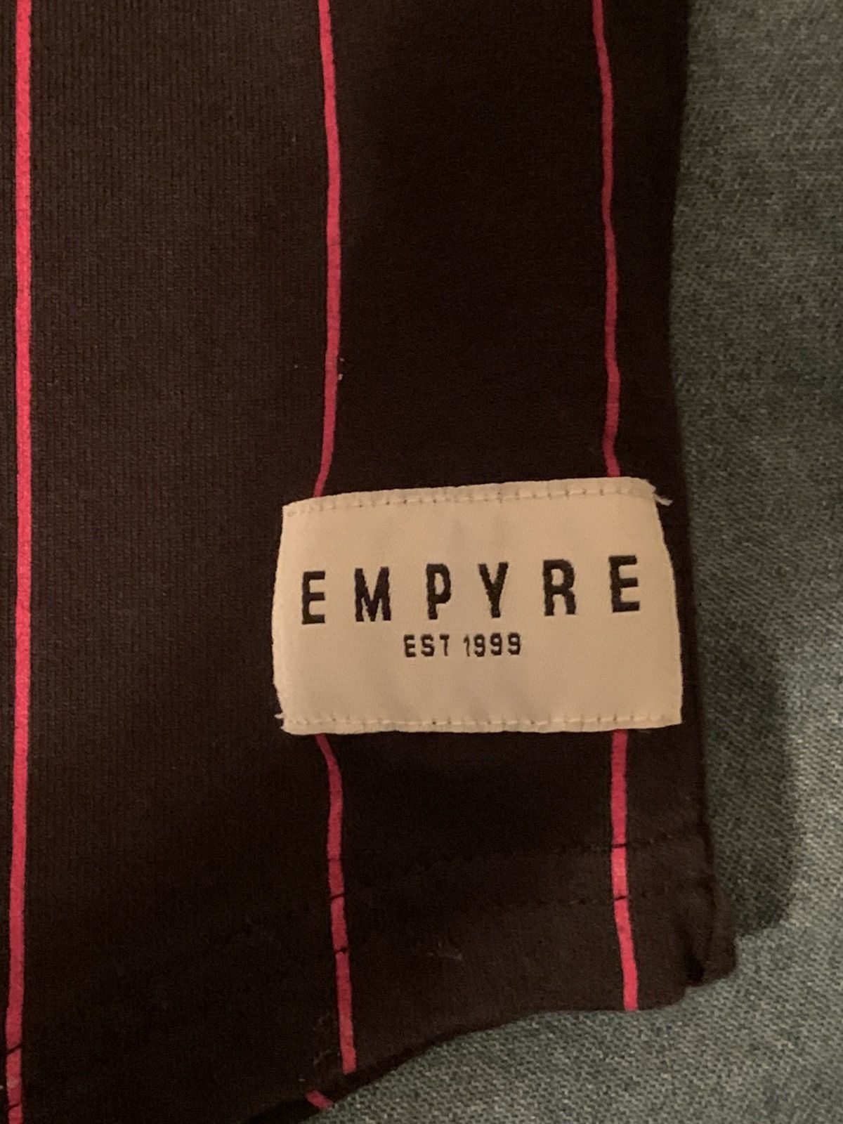 Empyre × Vintage Empyre Button Up Striped Shirt Y2K Streetwear Vintage Thrift Size US S / EU 44-46 / 1 - 2 Thumbnail