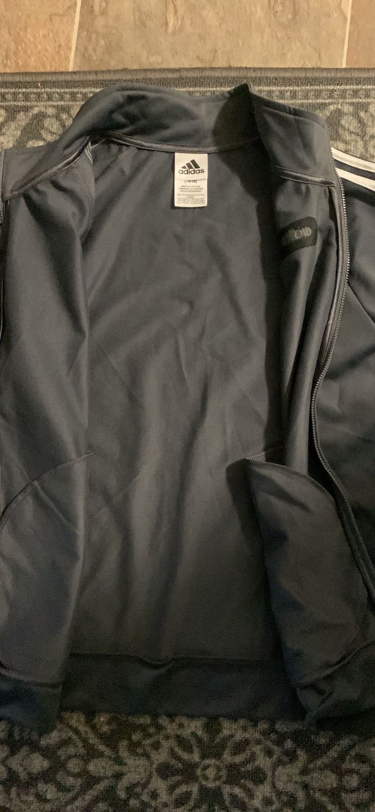 Adidas × Vintage Adidas Silver Jacket Zip Up Streetwear Y2K 2000s Thrift Size US S / EU 44-46 / 1 - 7 Thumbnail