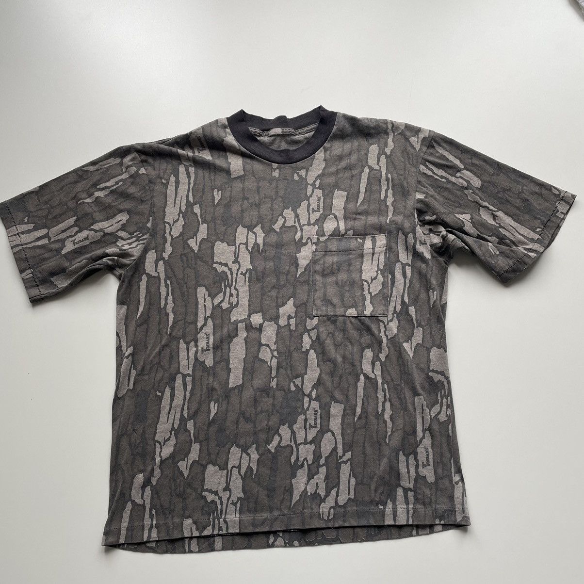 Vintage Vintage 1990s Tree Camouflage T Shirt Large Single Stitched Size US L / EU 52-54 / 3 - 3 Thumbnail