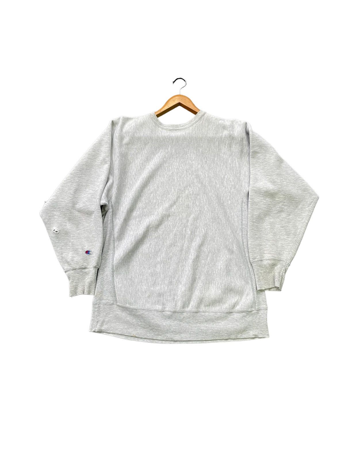 Champion Vintage 80’s Champion Reverse Weave Distresed Crewneck Size US XL / EU 56 / 4 - 5 Thumbnail