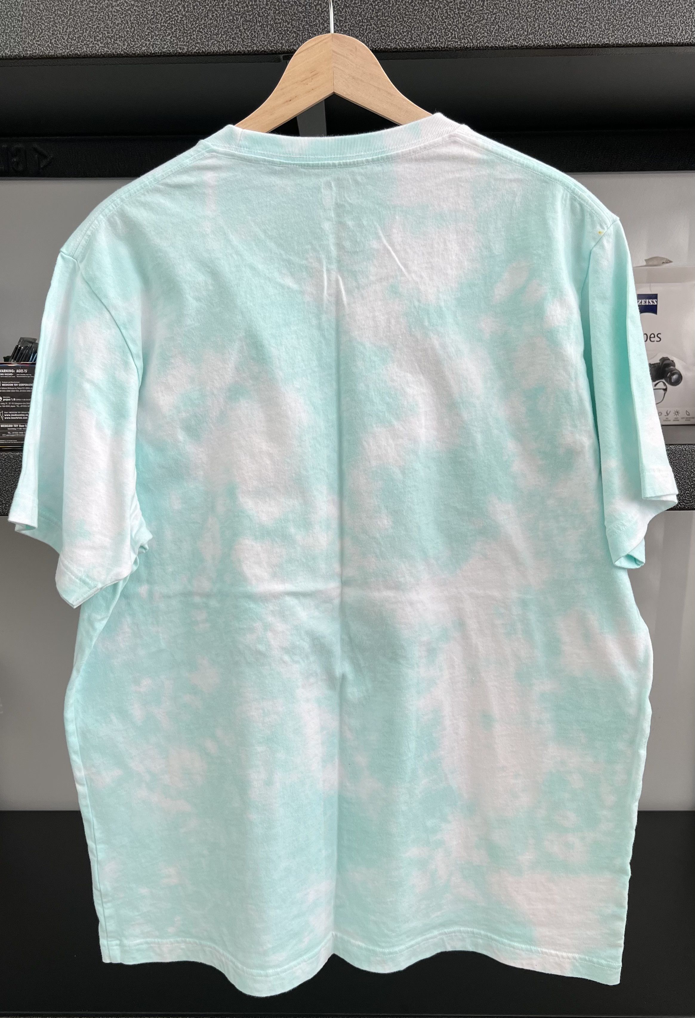 Uniqlo Uniqlo Mickey Mouse Disney tie dye shirt Size US XL / EU 56 / 4 - 3 Thumbnail
