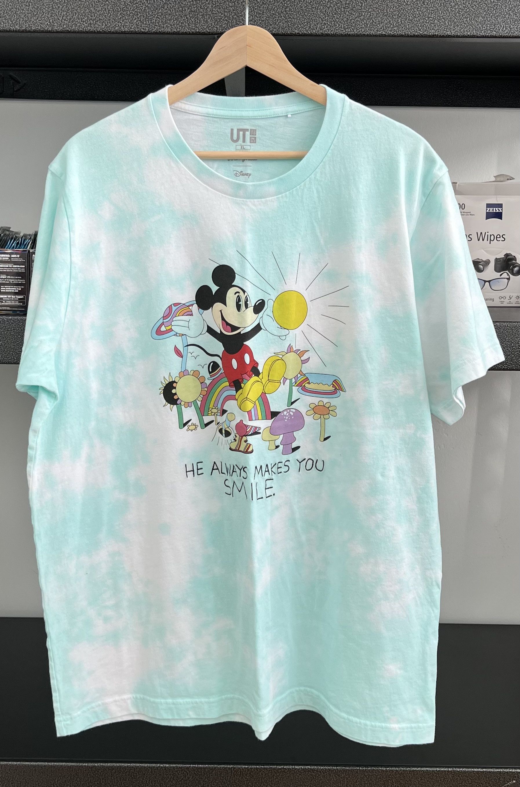 Uniqlo Uniqlo Mickey Mouse Disney tie dye shirt Size US XL / EU 56 / 4 - 1 Thumbnail