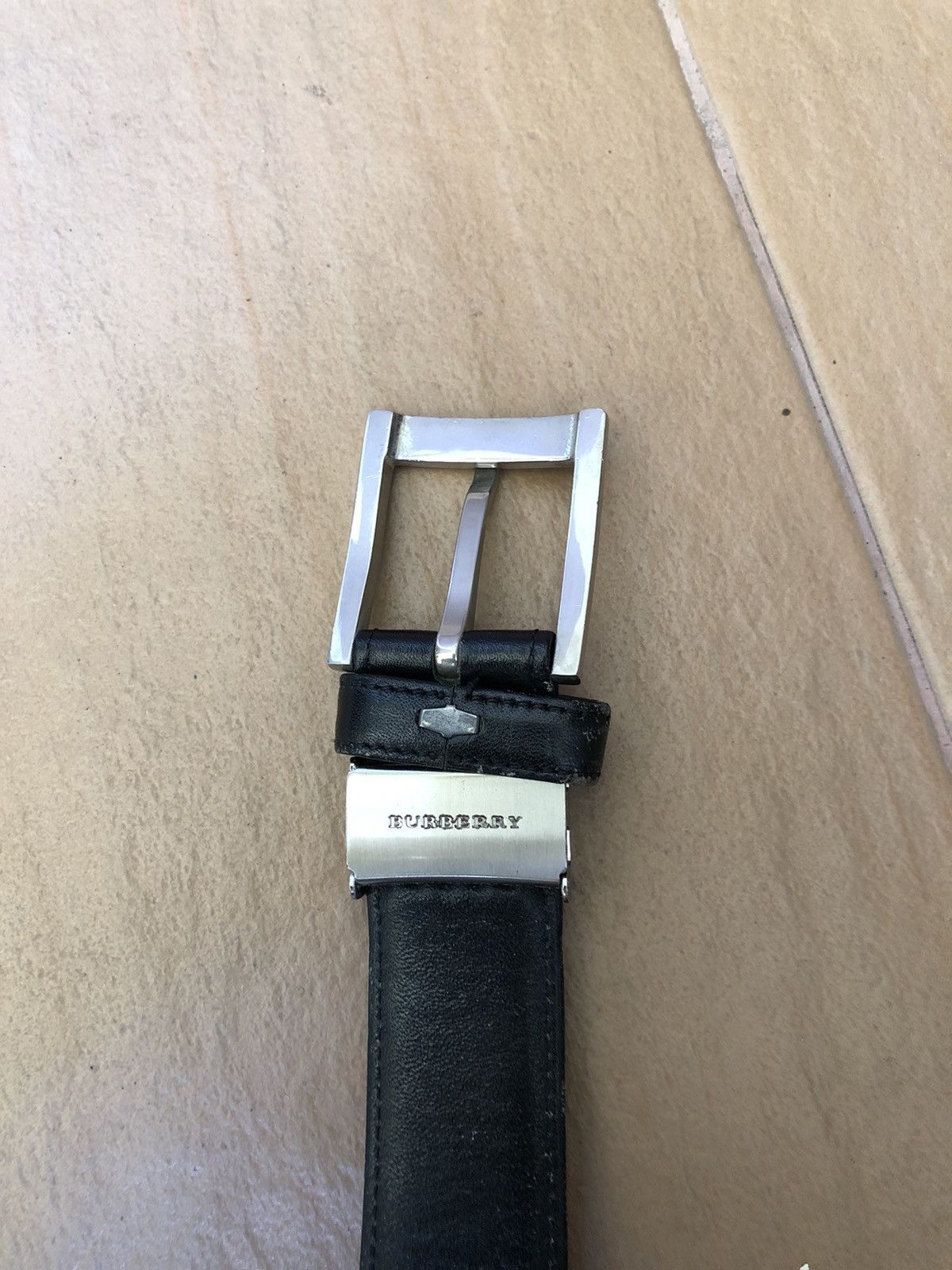 Burberry Vintage Burberry Office Style Buckle Belts Size ONE SIZE - 3 Thumbnail