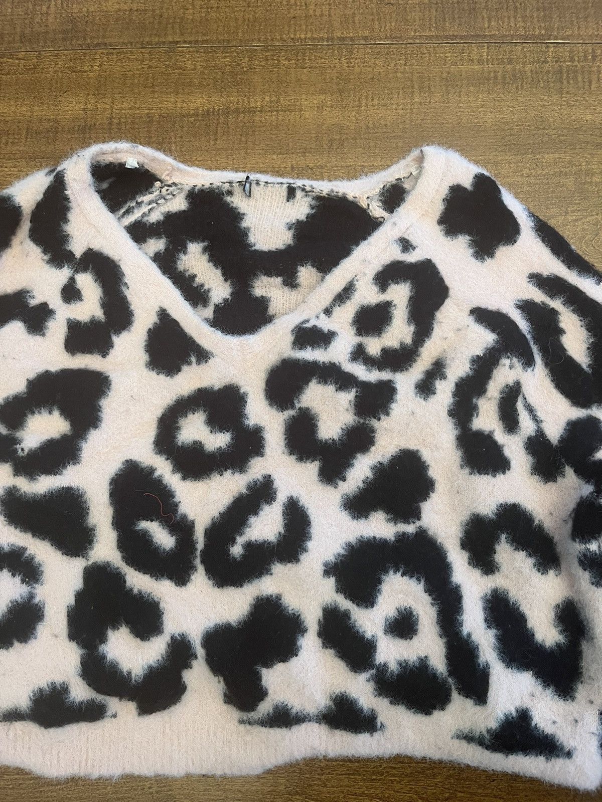 Vintage Y2k Pink Mohair Animal Print Sweater Size L / US 10 / IT 46 - 3 Thumbnail