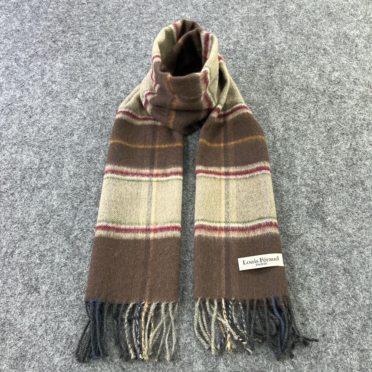 LOUIS FERAUD SCARVES / MUFFLER / NECKWEAR T571